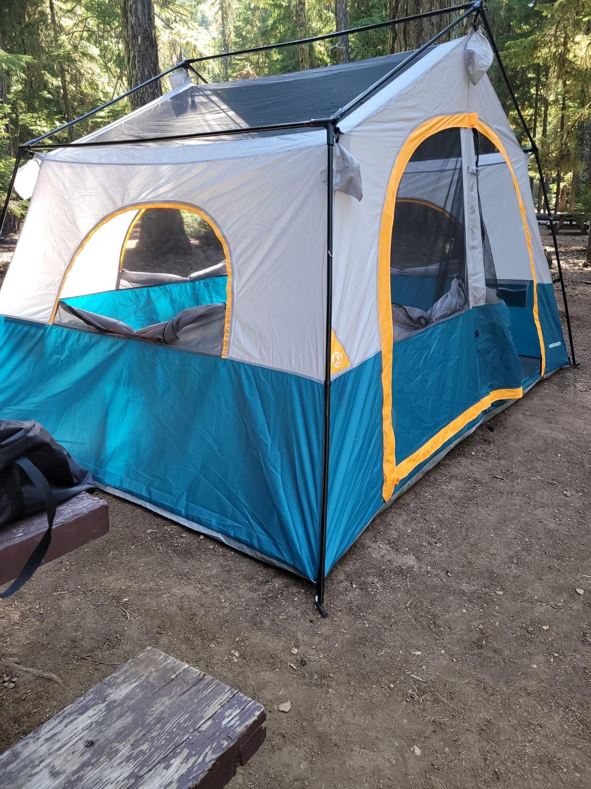 HIKERGARDEN 6-8 Person Tent for Camping Family Outdoor Cabin Tent customer photo 1