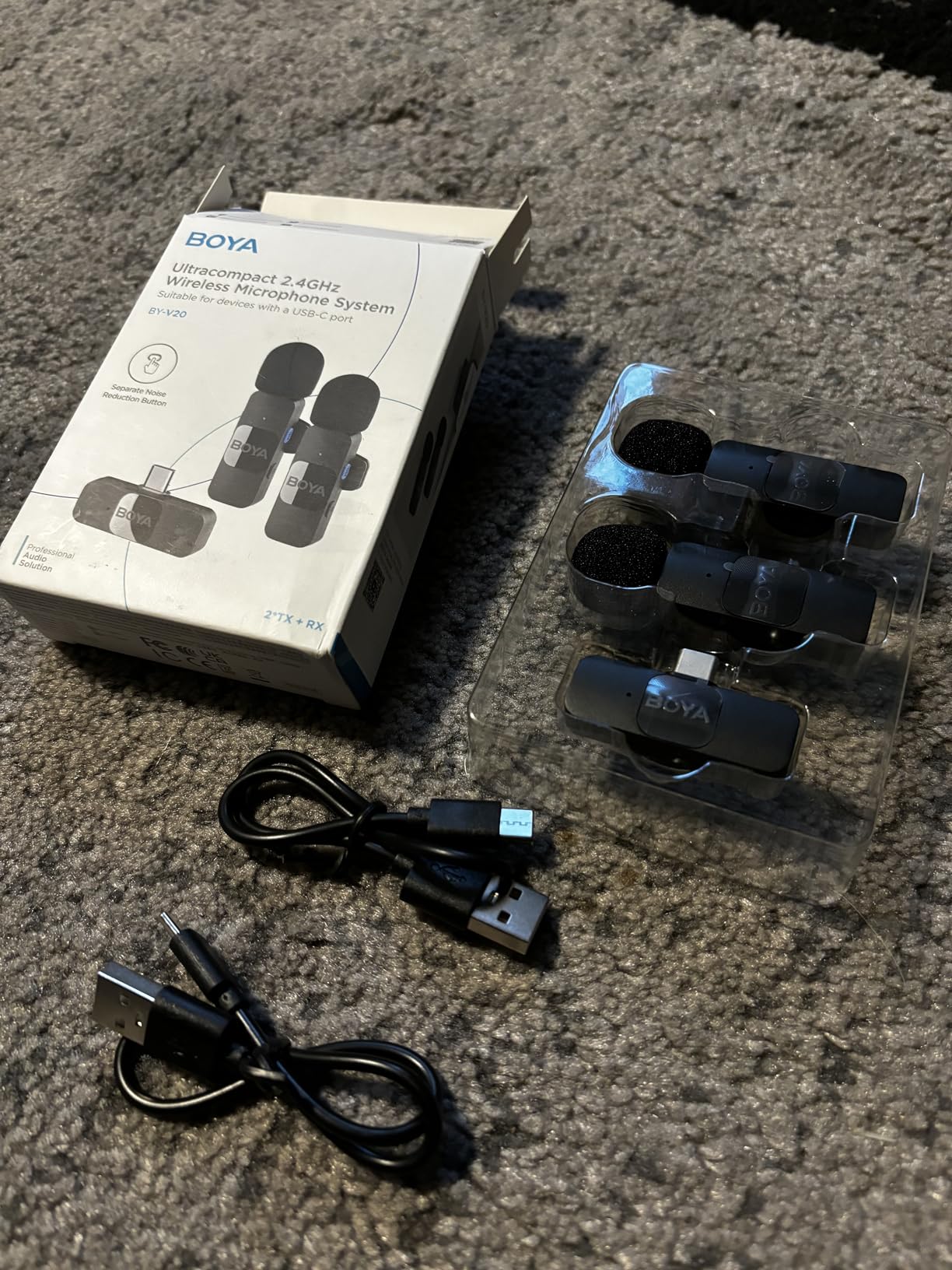 BOYA BY-V20 Wireless Microphones for iPhone 17/16/15 & Android/Laptop customer photo 2