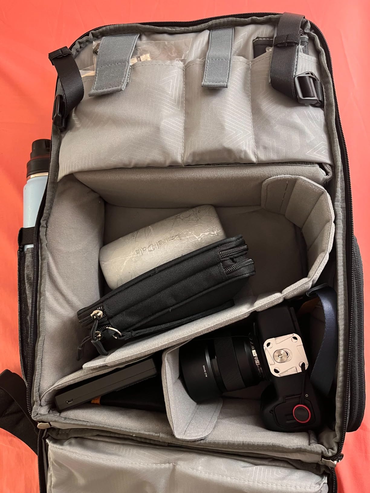 K&F CONCEPT Camera Backpack, 20L Camera Bags for Photographers | Large Capacity, Raincover, 15-15.6 Inch Laptop Compartment, Compatible for Canon/Nikon/Sony, DJI Mavic Drone, B01 customer photo 2