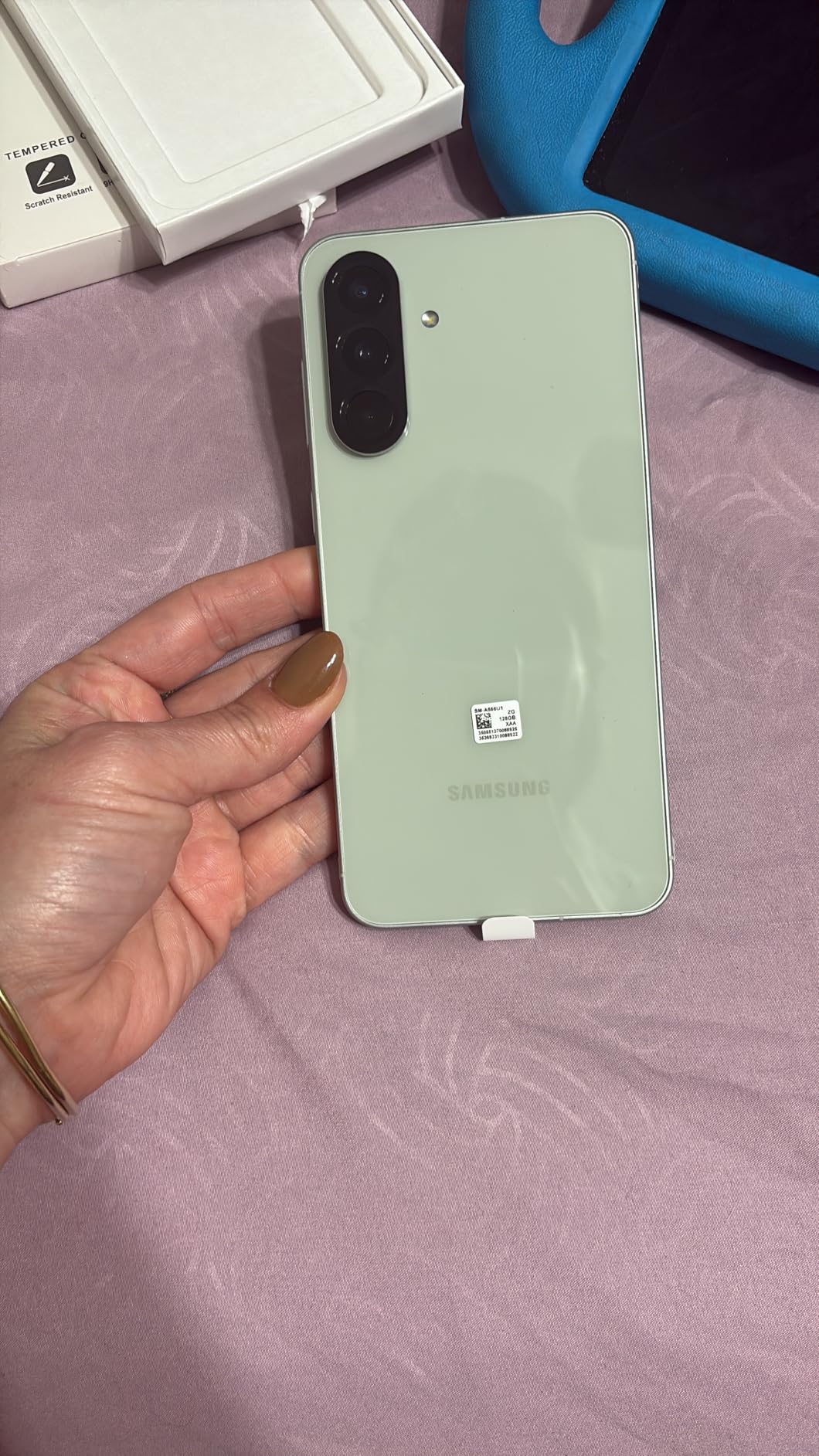 Galaxy A56 5G Cell Phone, 128GB AI Smartphone, Unlocked Android - Awesome Olive customer photo 2