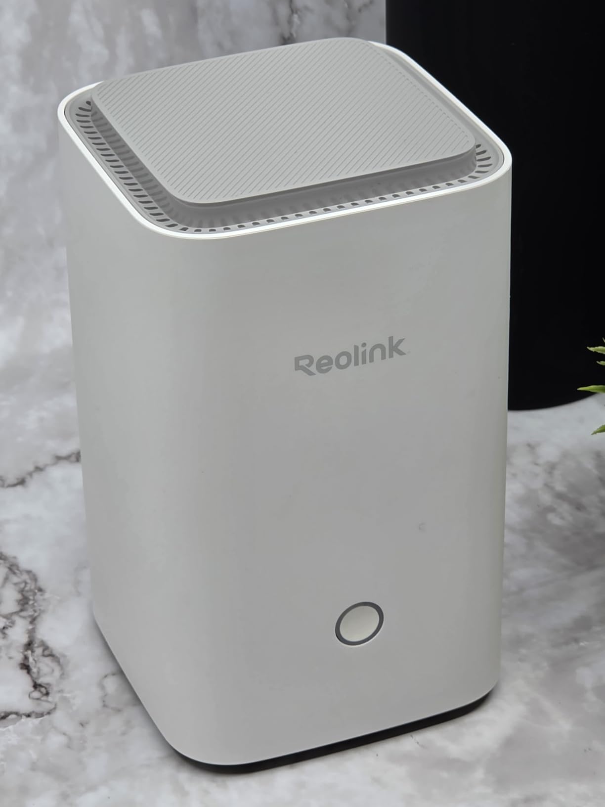 REOLINK Altas PT Ultra Security Cameras Wireless Outdoor System, 4 Pack | 4K 360° Coverage, Auto Tracking, Endless Battery Power, Wi-Fi 6 Connectivity, Encrypted Local Storage & Centralized Control customer photo 1