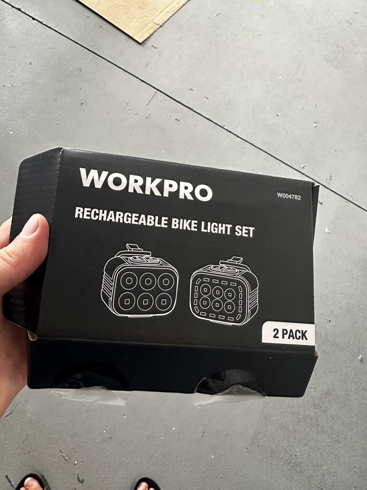 WORKPRO Bike Lights Set [8+13 Modes], Rechargeable Bicycle Light Set Ultra Bright, IP65 Waterproof Bike Lights for Night Riding, 1200mAh Bike Headlight and Tail Light Reflectors customer photo 1
