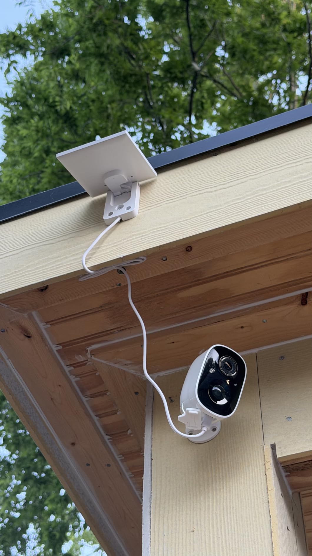 Fazoxo 2K Security Camera Wireless Outdoor, WiFi Cameras for Home Security | Solar Powered, Motion Detection, Color Night Vision(Spotlight), Instant Alert, 2-Way Audio, Siren & SD/Cloud Storage, IP65, 2.4GHz customer photo 1