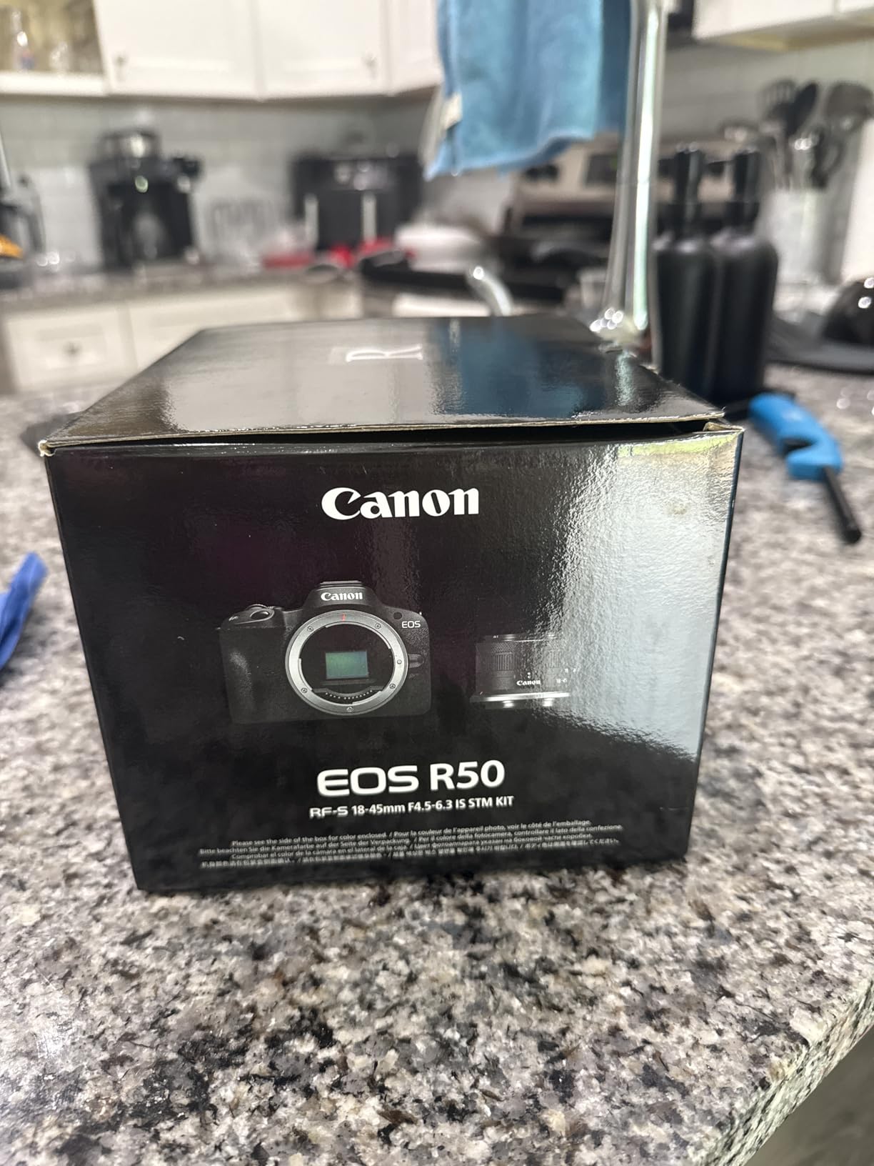 Canon EOS R50 Mirrorless Camera with 2 Lens Kit 18-45mm + 75-300mm Bundle | Body & Double Zoom Lenses Kit with Memory Card, Deco Gear Deluxe Case Kit customer photo 1