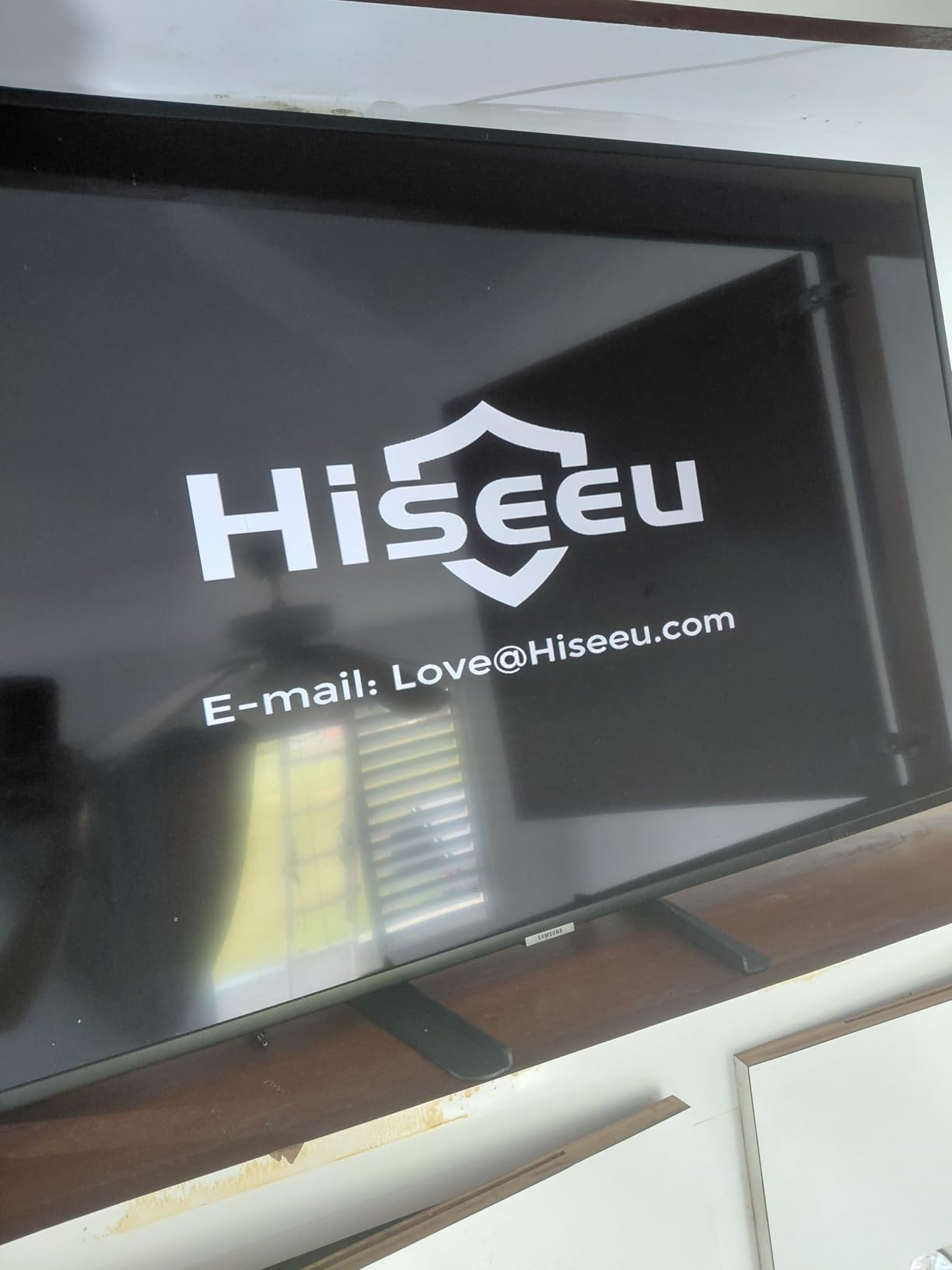Hiseeu 4K PTZ Wired Security Camera System with 8 x 8MP CCTV Cameras customer photo 1