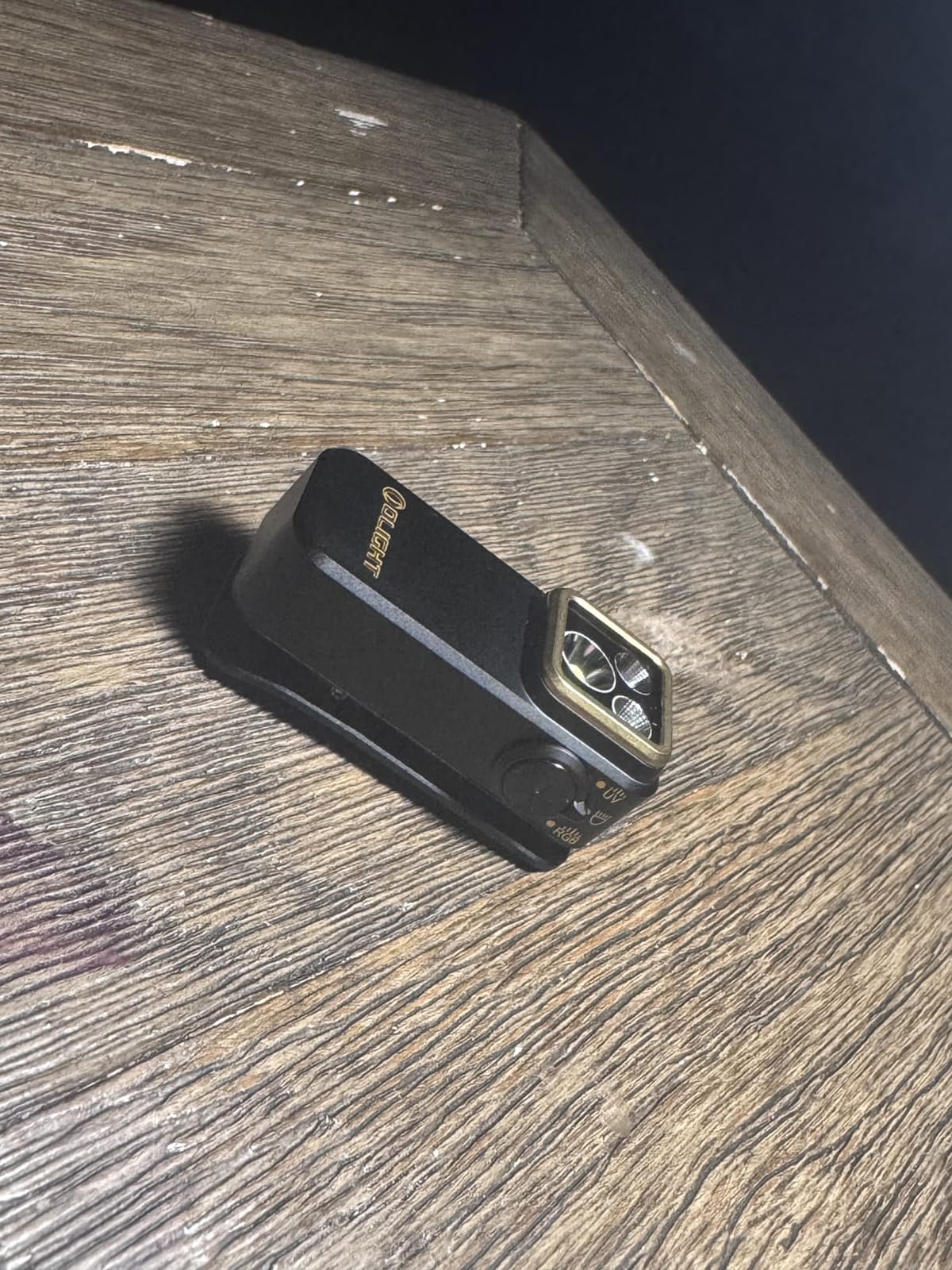OLIGHT Oclip Pro S Pocket EDC Clip-on Flashlight, Black | RGB, UV, 600 Lumens, USB-C Charging, Flash Modes, Magnetic Clip, Inspection, Signaling, Work, Outdoor Use customer photo 1