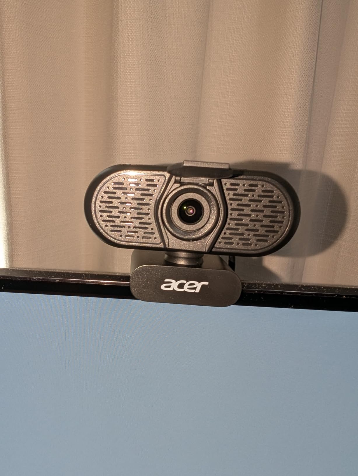 Acer A610 1080p Webcam for PC with Microphones Computer Camera for Meeting | A-to-C Adapter, Noise-Cancelling Mics, Fixed Focus, Privacy Cover, Plug and Play, Webcam for Switch 2, Teams, Zoom and more customer photo 2