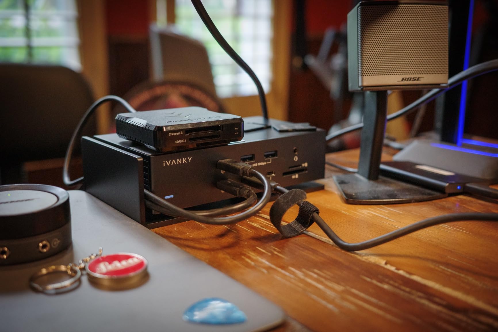 iVANKY FusionDock Max1 20-in-2 Thunderbolt 4 Docking Station Dual TB4 Chips | Quad 6K@60Hz, Dual 8K@60Hz Display, 100W PD, 6*10Gbps, 2.5GbE, SD 4.0 customer photo 1