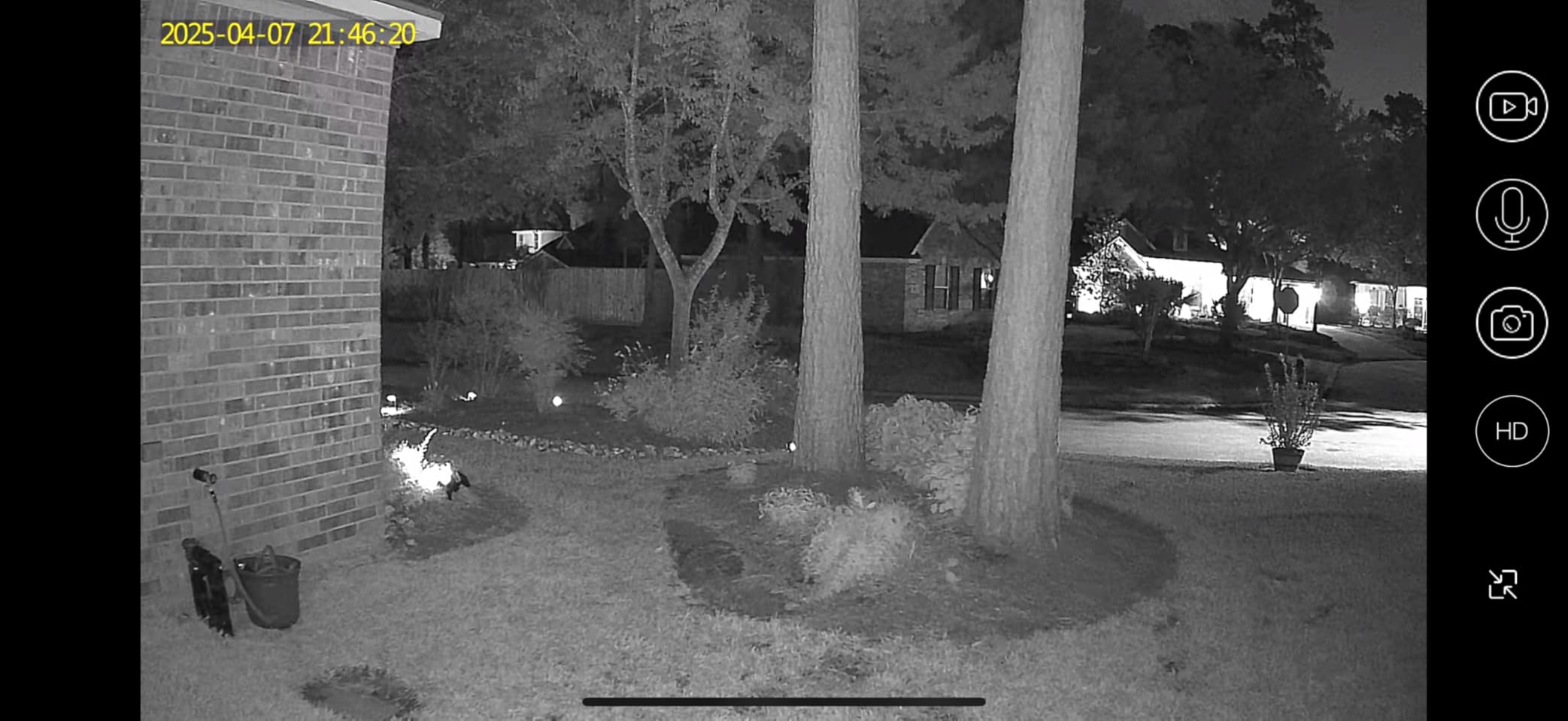 ELYSOO Solar Security Cameras Wireless Outdoor, 64GB Local Storage Included, 2K/4MP Home Security Camera System, 4-Cam Kit, 2.4G & 5GHz WiFi, PIR Motion Detection, 360° View customer photo 1