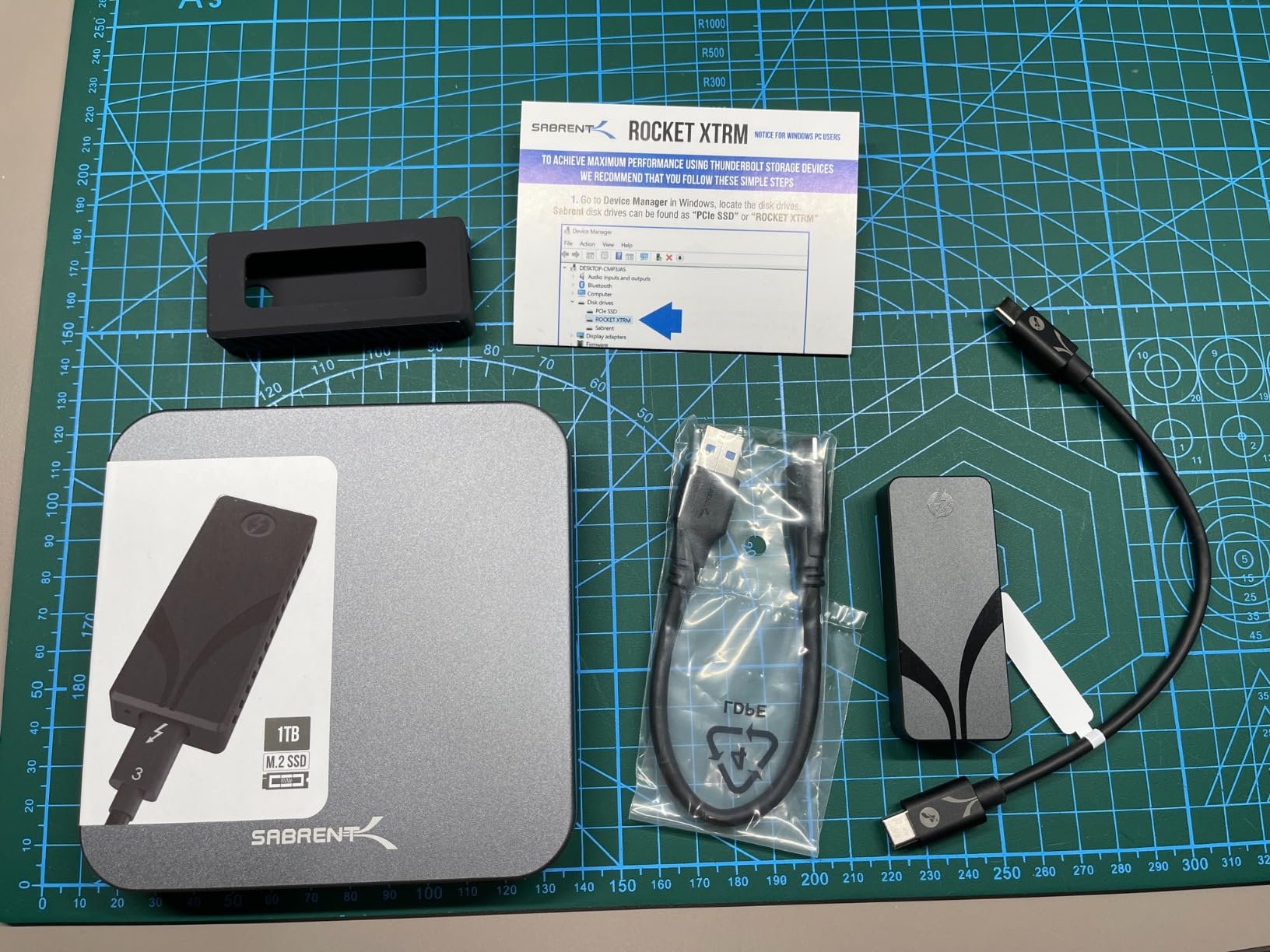 SABRENT Rocket Nano XTRM 2TB External SSD – Thunderbolt 3 | 2700 MB/s | 900 MB/s USB 3.2 Gen 2 | Compact Aluminum | Both Cables Included | Mac, PC, Linux (SB-XTMN-2TB) customer photo 2