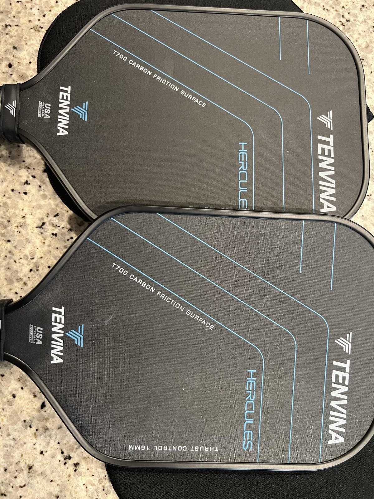 TENVINA Pickleball Paddles, Multi-Layer T700SC Textured Carbon Fiber Pickleball Paddle, Pickle Ball Paddle USAPA Approved with Strong Spin & Power, 4-Types of Shapes and Thicknesses customer photo 1