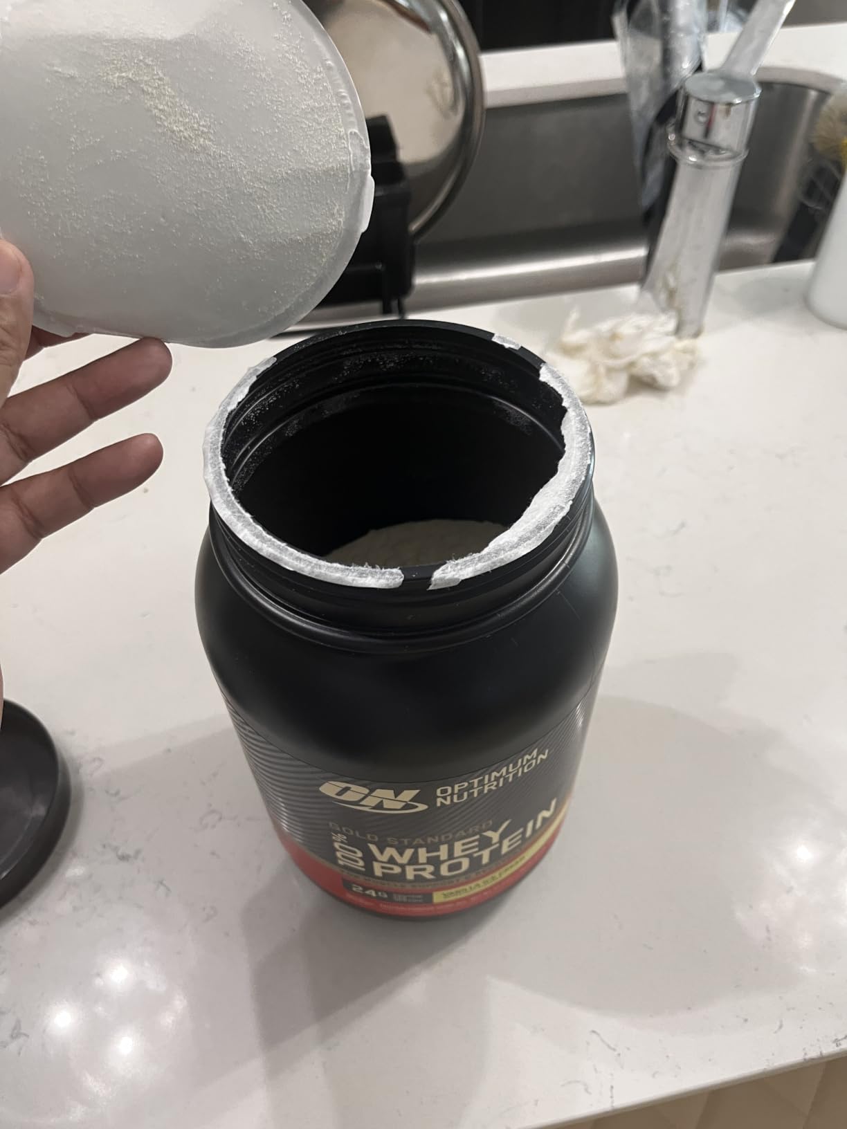 Optimum Nutrition Gold Standard Whey customer photo 2