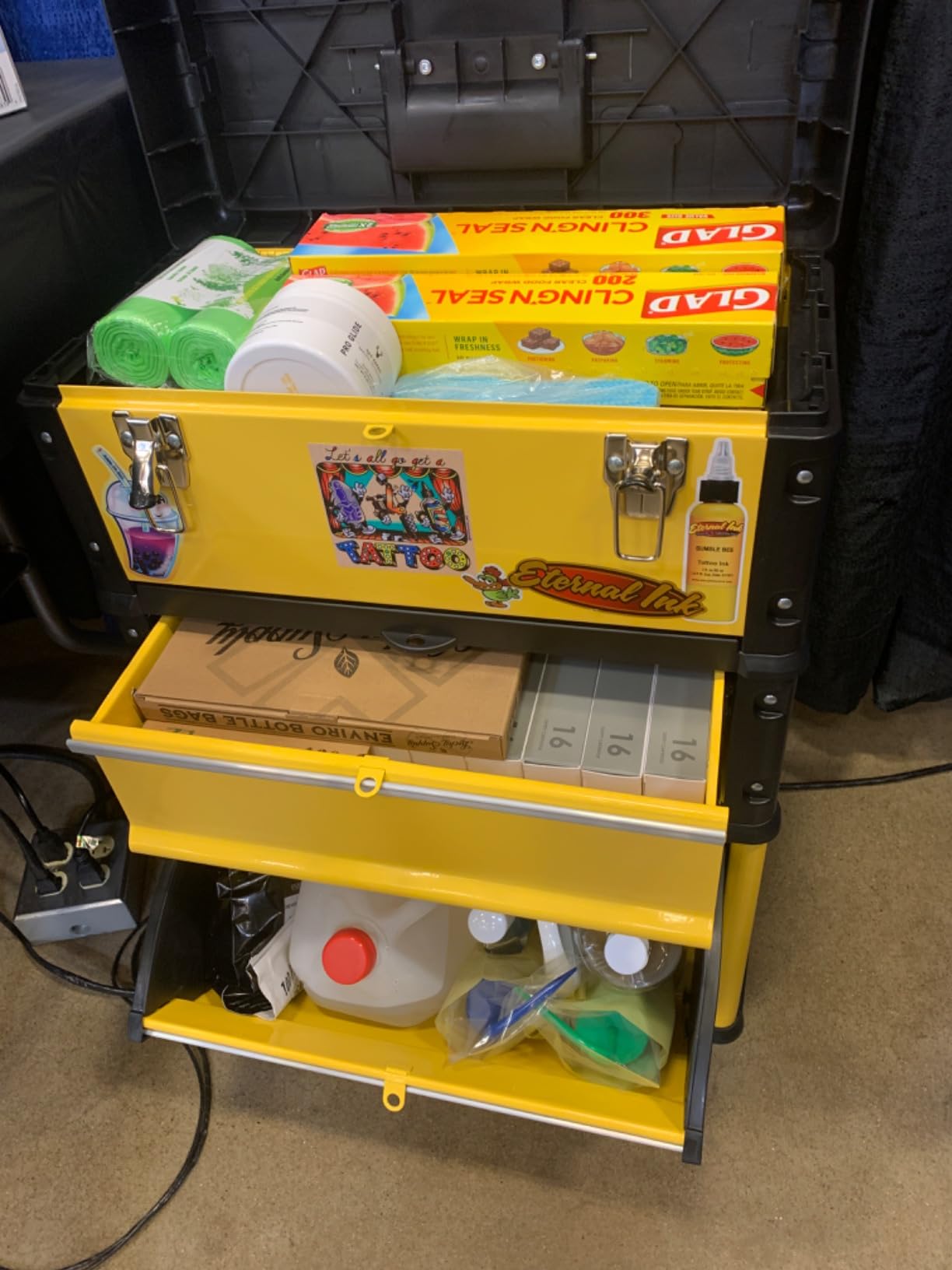 Stalwart 3-in-1 Portable Tool Box on Wheels, Yellow/Black, 20.5x12x28-Inch customer photo 1