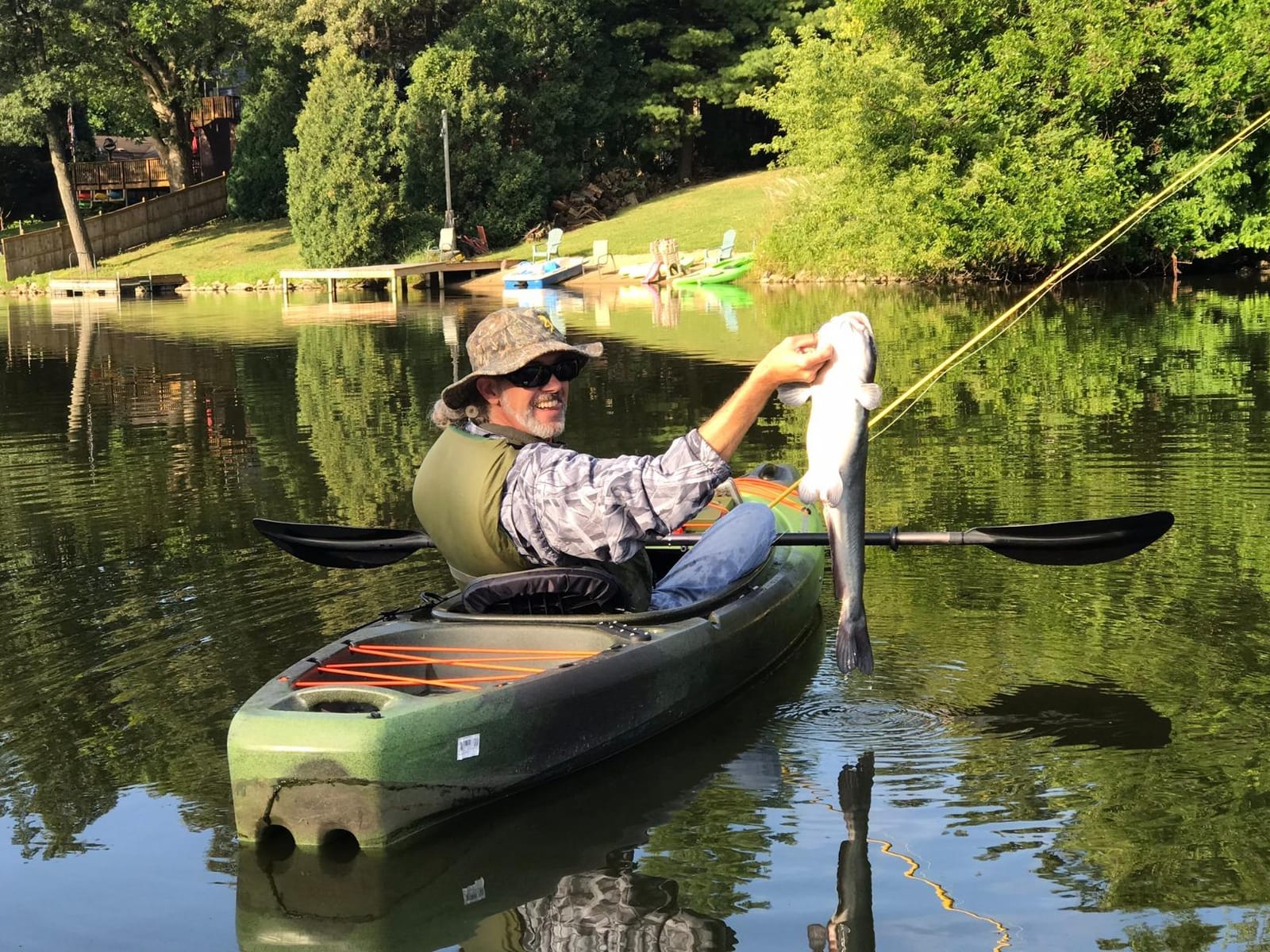 Eagle Claw, Featherlight Fly Rod, Freshwater, Length 2pc, 5-6 lb Line Rate. Medium Power customer photo 2