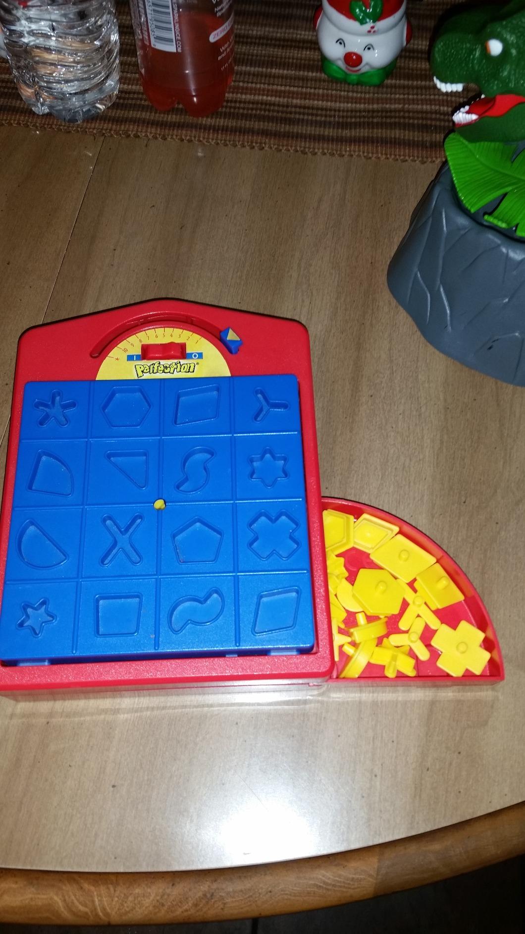 Hasbro Gaming Perfection Game for Kids | Popping Shapes and Pieces | Preschool Board Games for Clasroom | Back to School Gifts | Ages 4+ (Amazon Exclusive) customer photo 1