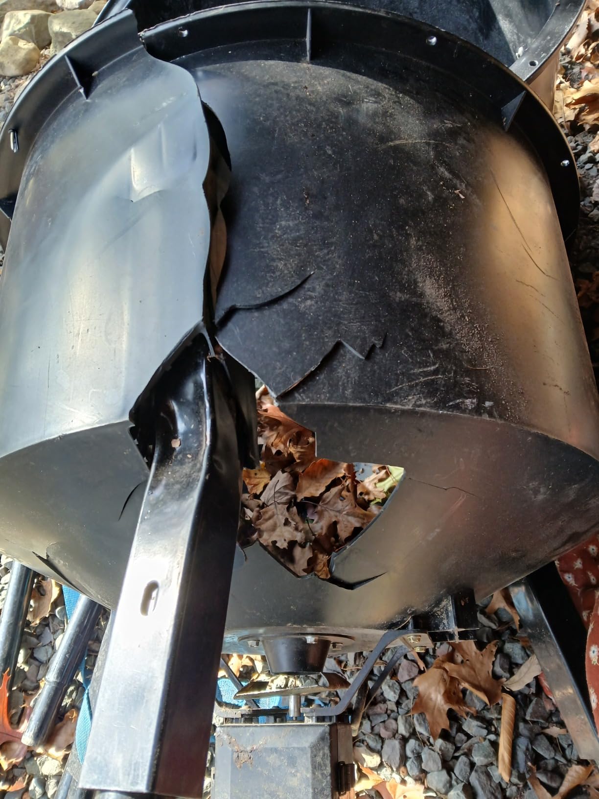 Wildgame Innovations Quick-Set 270 lb Game Feeder customer photo 1