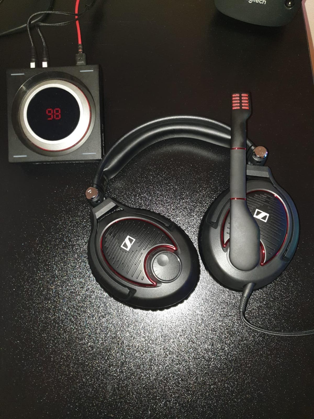 EPOS I SENNHEISER GAME ZERO Gaming Headset, Closed Acoustic with Noise Cancelling Microphone, Foldable, Flip-to-mute, Ligthweight, PC, Mac, Xbox One, PS4, Nintendo Switch, and Smartphone compatible. customer photo 1