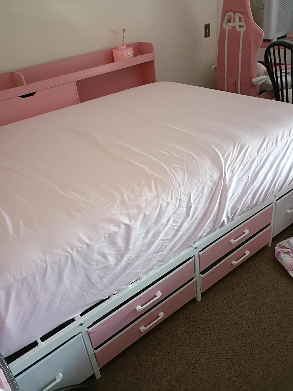 Queen Size 4 Piece Sheet Set - Breathable & Cooling Sheets - Dark Grey customer photo 2