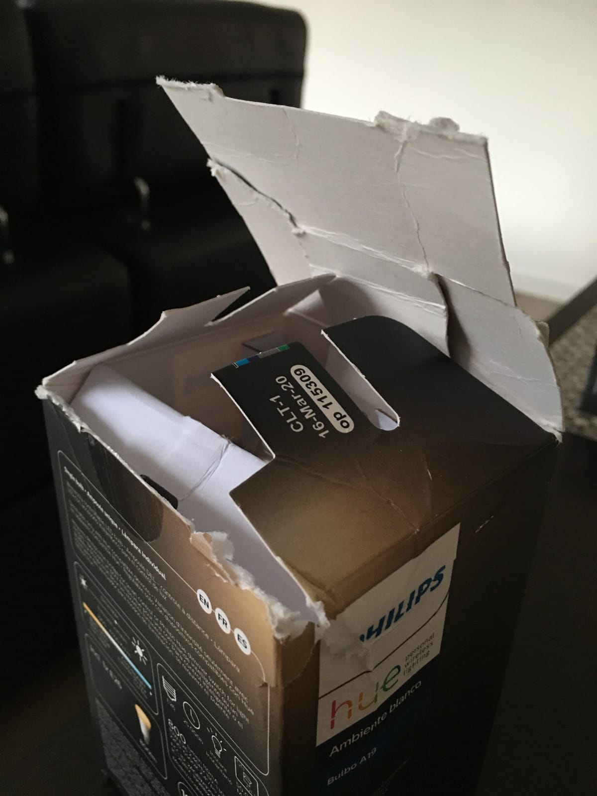 Philips - Hue White Ambiance A19 Wi-Fi Smart LED Bulb - California Residents - White (Hue Hub Required) customer photo 1