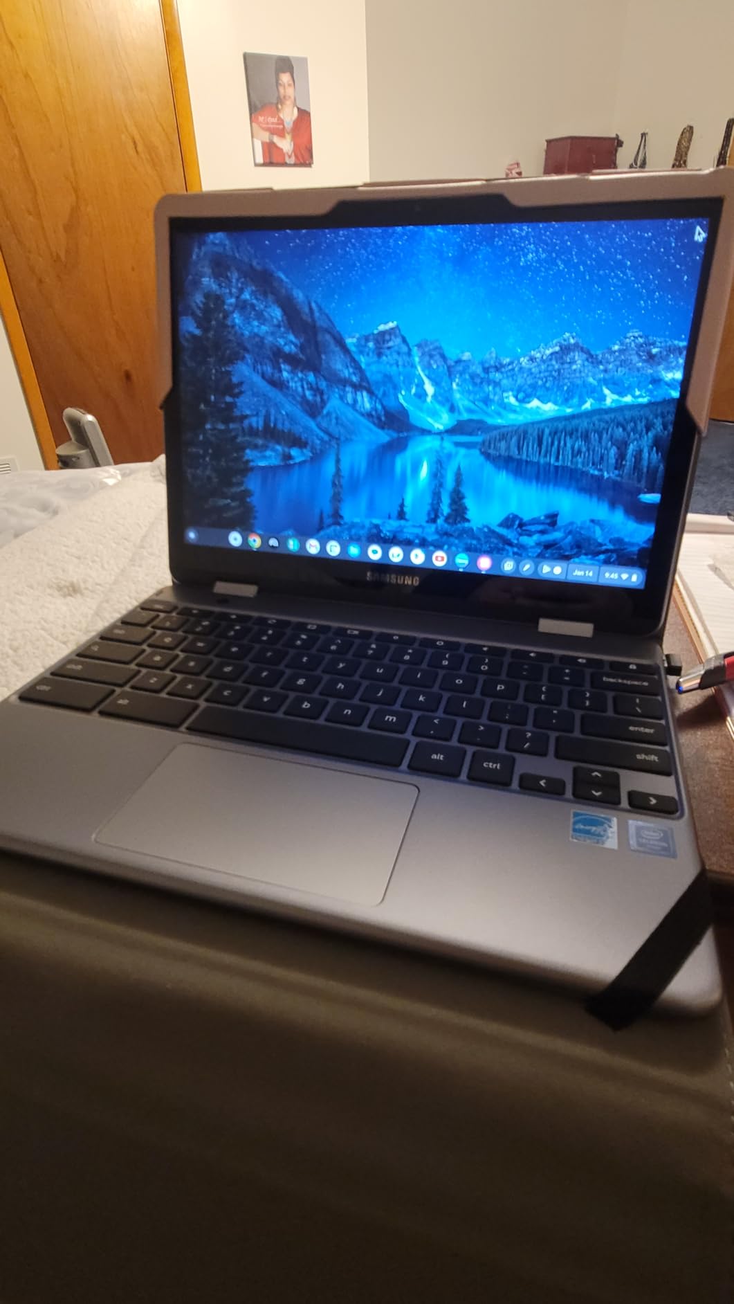 Samsung Chromebook Plus V2 customer photo 1