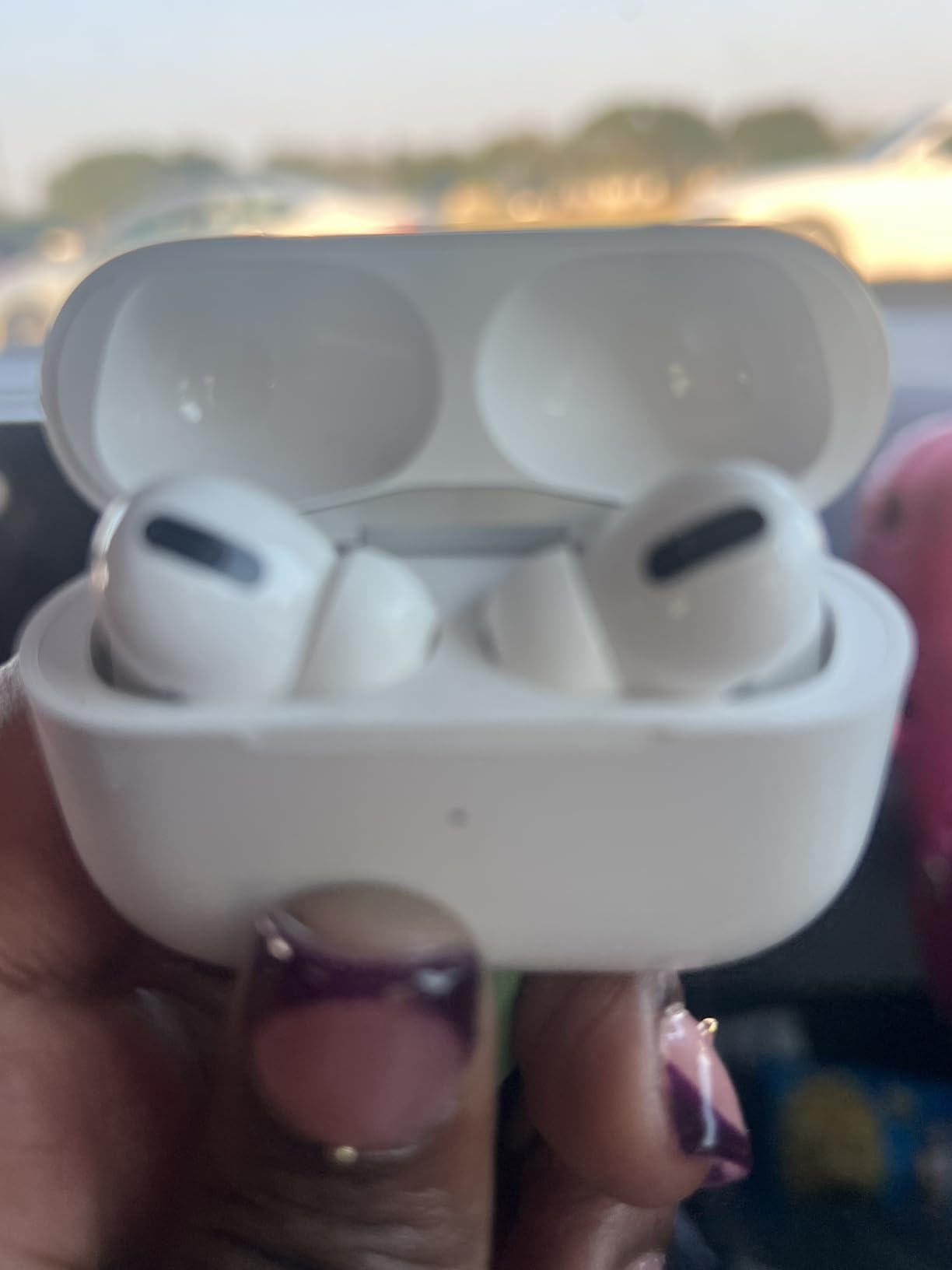 Apple AirPods Pro Renewed customer photo 1