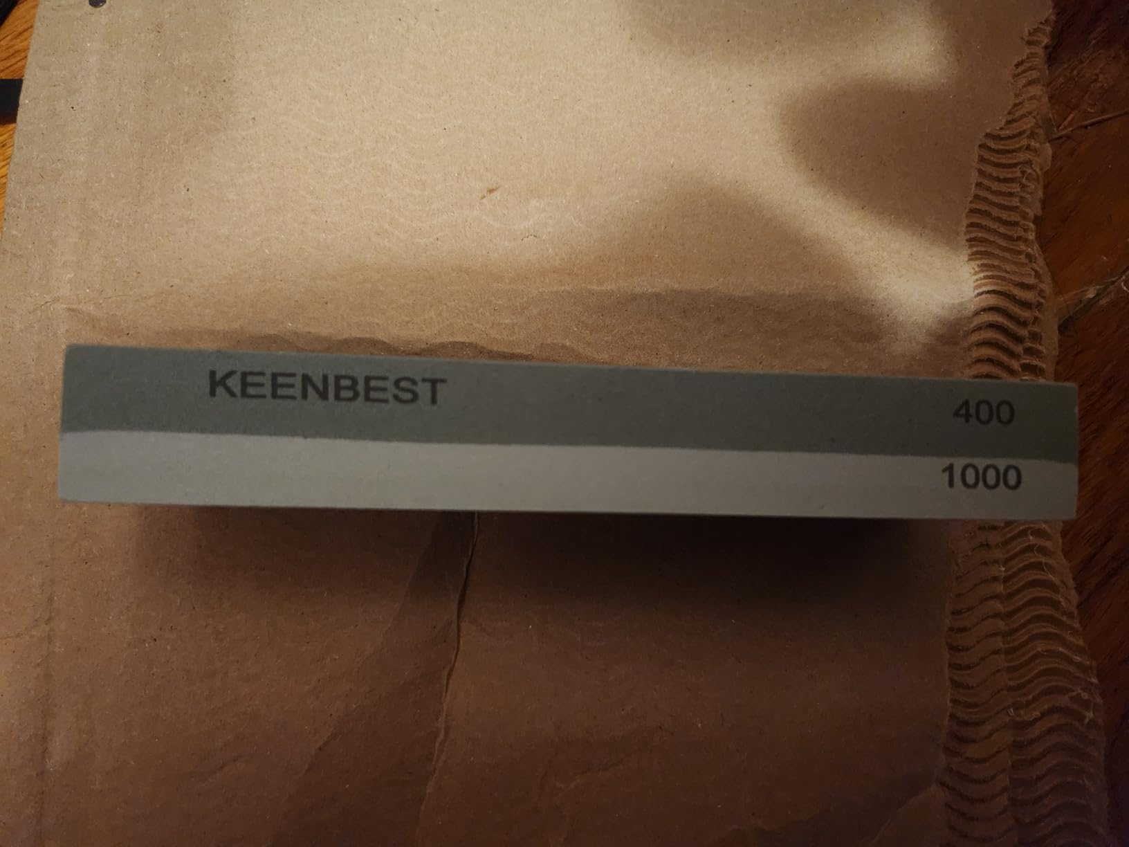 KEENBEST 400 1000 Premium Material Whetstone Sharpening Stone Set 2 Side Kitchen Knife Sharpener Stone Wet Stones for Sharping Knives Kit Non-slip Rubber Base customer photo 1