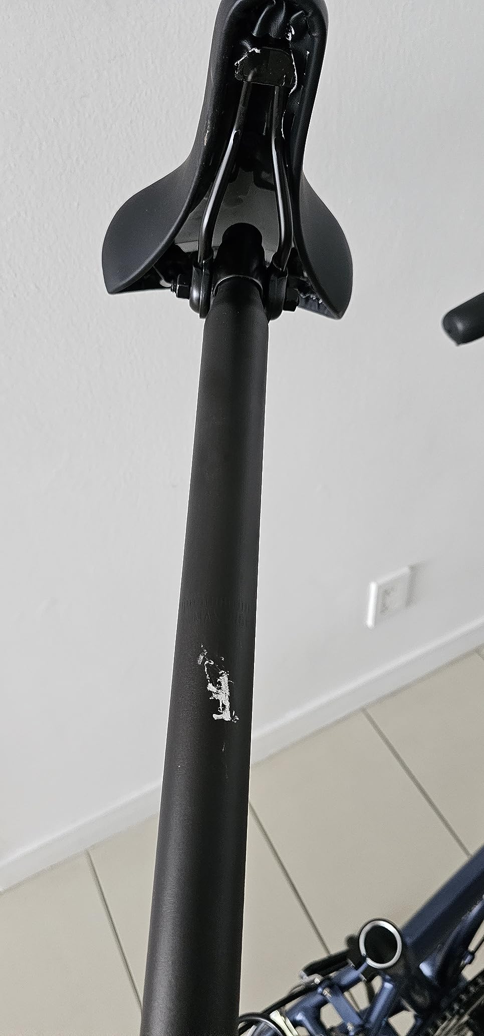Dahon SUV D6 Folding Bike, Lightweight Aluminum Frame; 6-Speed Gears; 20” Foldable Bicycle for Adults customer photo 2