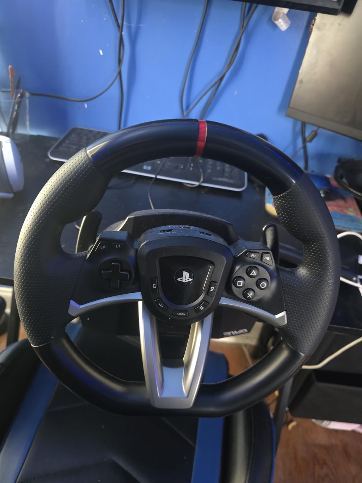 HORI Force Feedback Racing Wheel DLX Designed for Xbox Series X|S - Officially Licensed by Microsoft customer photo 2