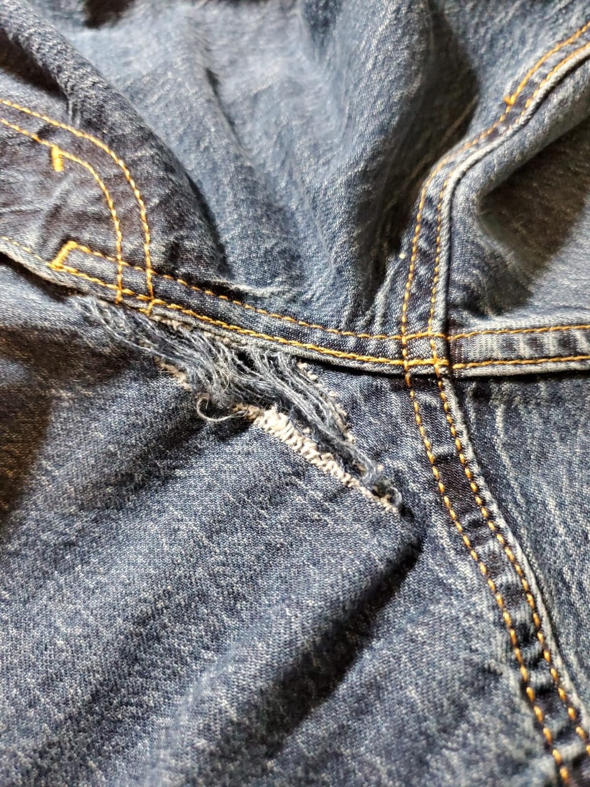 Levi's Men's 541 Athletic Taper Fit Jeans customer photo 2