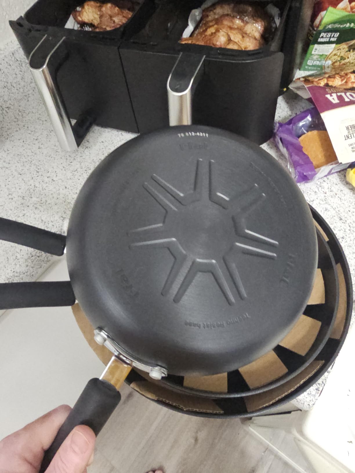 T-Fal Ultimate Hard Anodized Nonstick Fry Pan Set 3 Piece: 8, 10.25, & 12 Inch, Oven Broiler Safe 400F, Kitchen Cookware Set, Pots and Pans Set Non Stick, Frying Pans, Skillets, Dishwasher Safe, Onyx customer photo 1