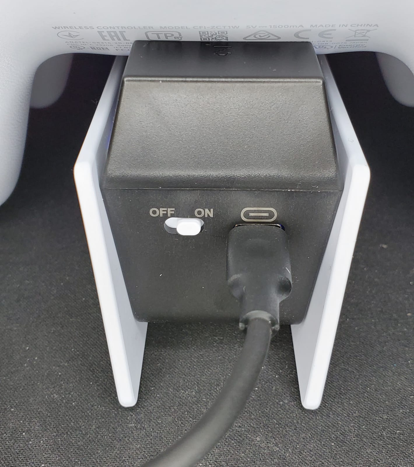 OIVO PS5 Controller Charging Station, Sony PSP Games customer photo 1