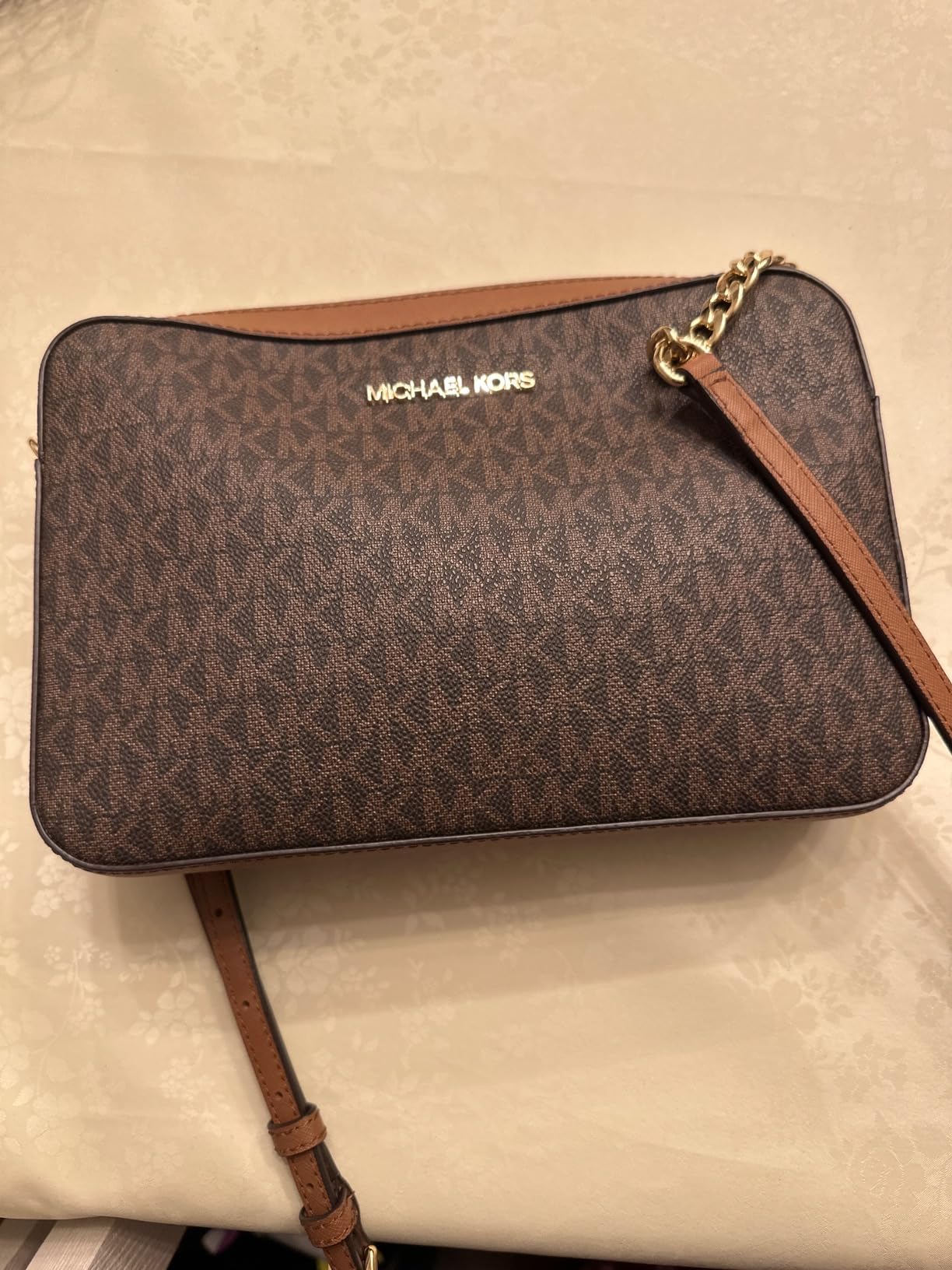 Michael Kors Jet Set Crossbody customer photo 1