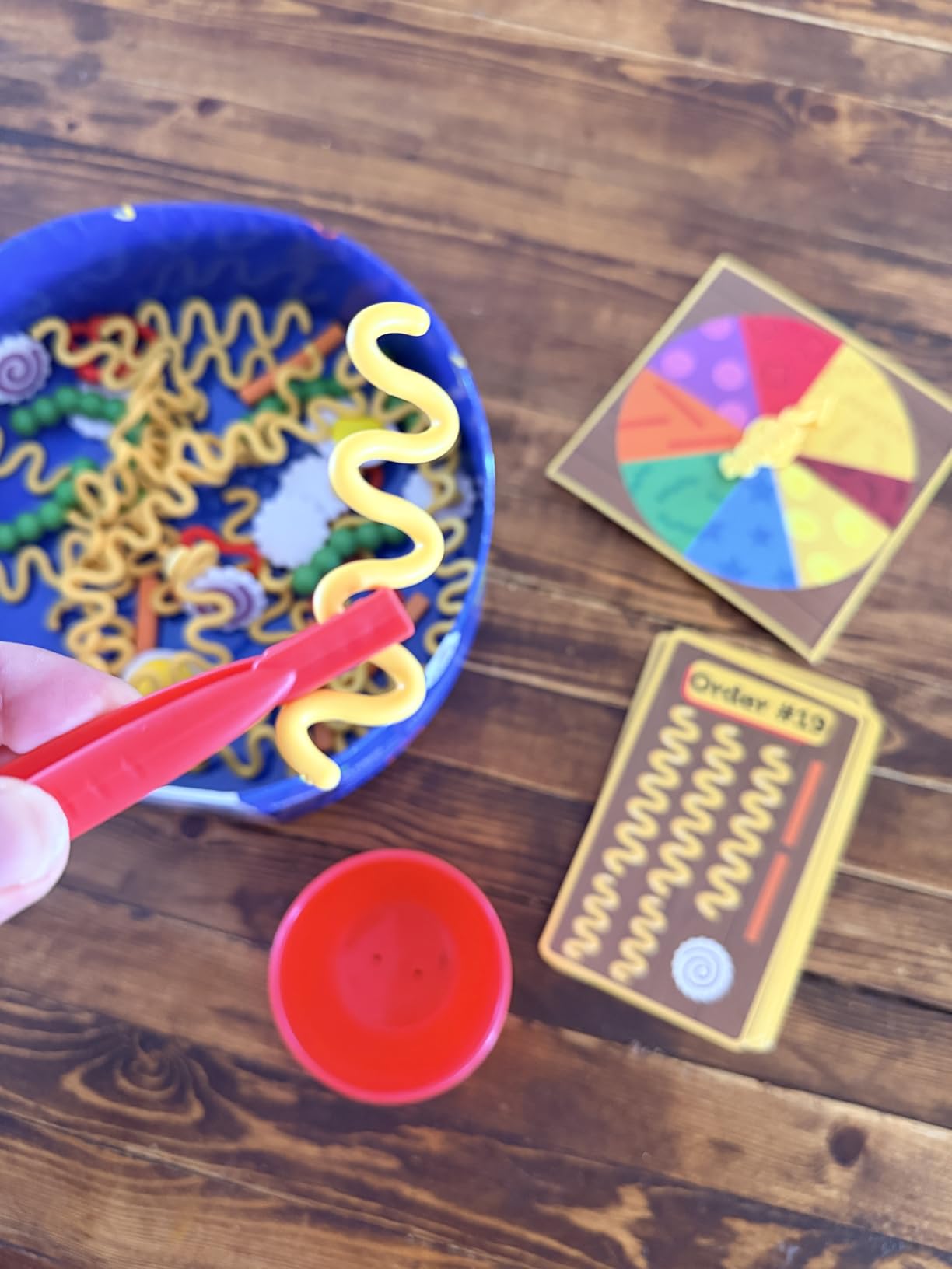 Learning Resources Noodle Knockout Fine Motor Game - Games for Kids Ages 4-8, Toddler Board Game, Educational Matching Kids Games, Preschool and Kindergarten Classroom Game, Gifts for Toddlers customer photo 1