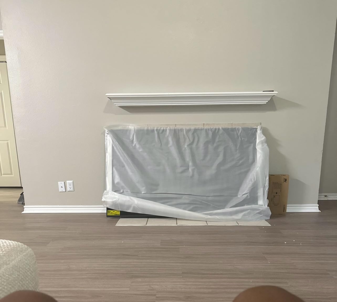LG UQ75 43-Inch customer photo 2