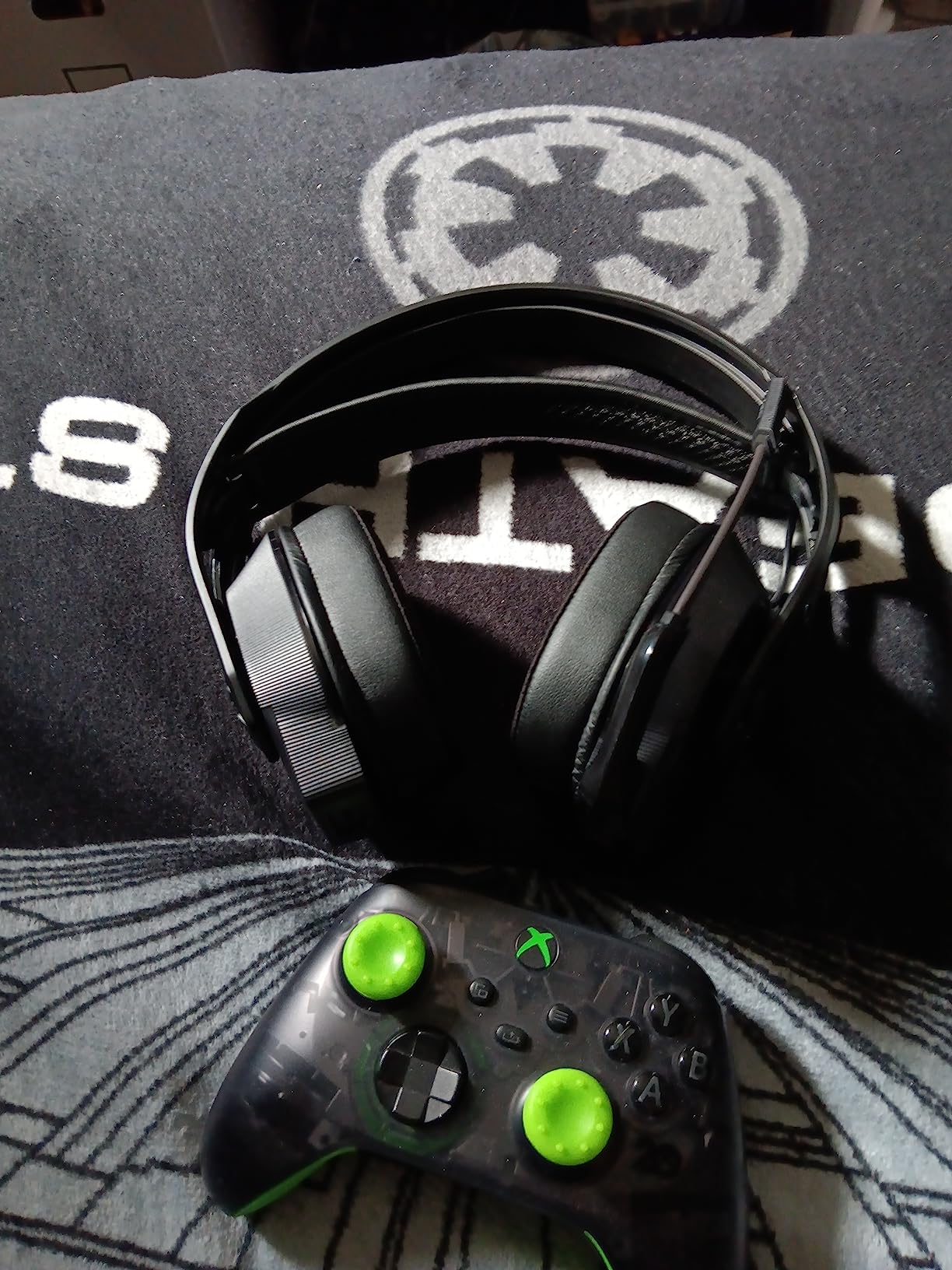 RIG 800 PRO HX Wireless Gaming Headset & Multi-Function Base Station - Xbox customer photo 1