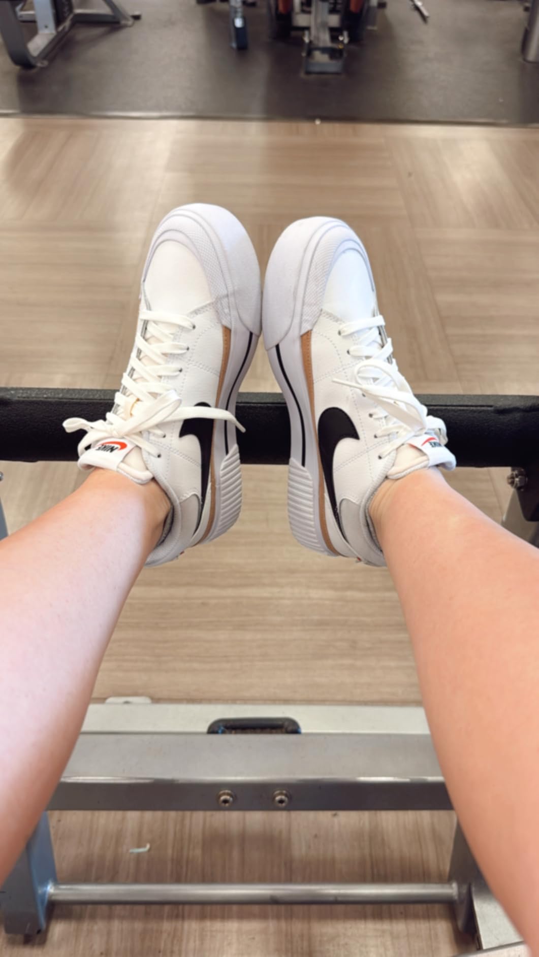 Nike Court Legacy Lift customer photo 2