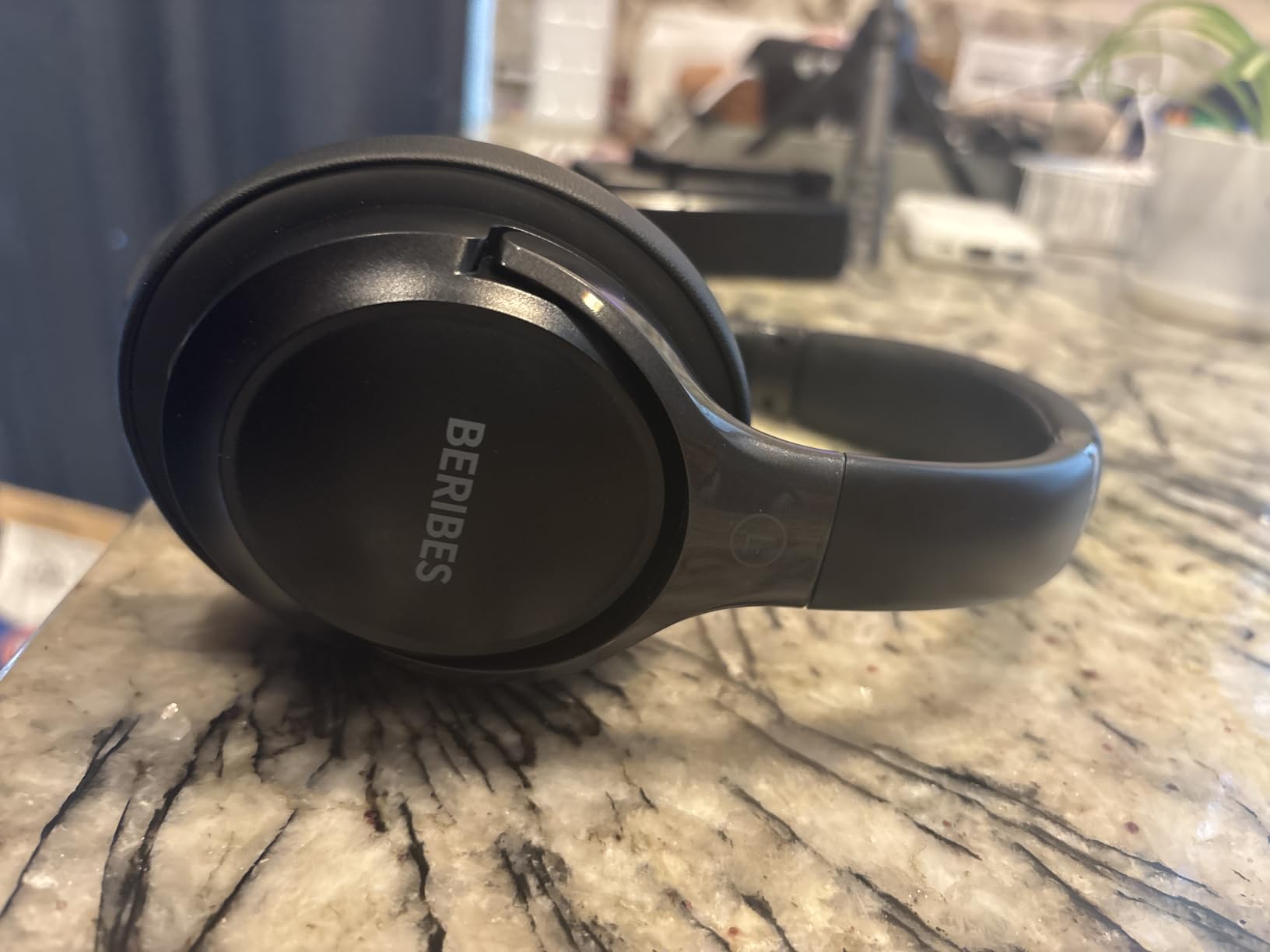 BERIBES Bluetooth Headphones Over Ear Wireless HiFi Stereo Headsets 65H 6EQ customer photo 2
