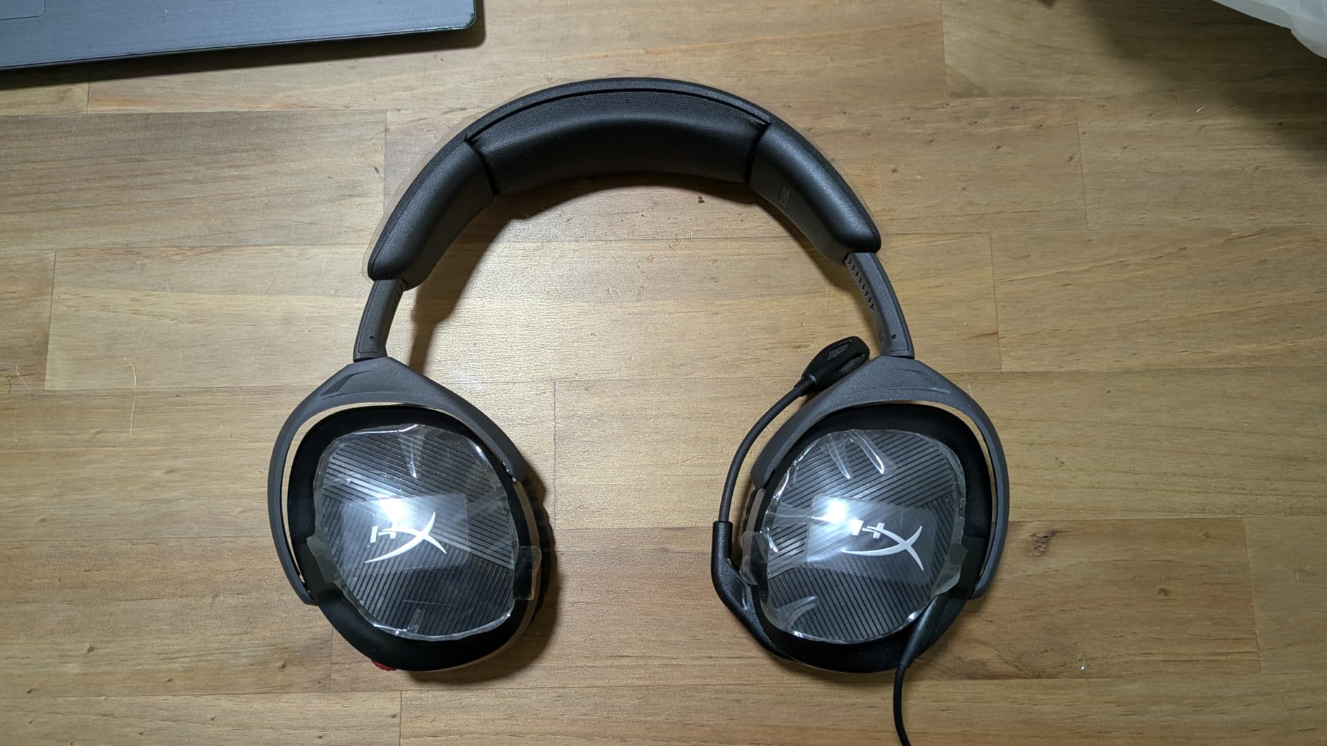 HyperX Cloud Stinger 2 Core – PC Gaming Headset, Lightweight Over-Ear Headset with mic, Swivel-to-Mute mic Function, DTS Headphone:X Spatial Audio, 40mm Drivers,Black customer photo 1