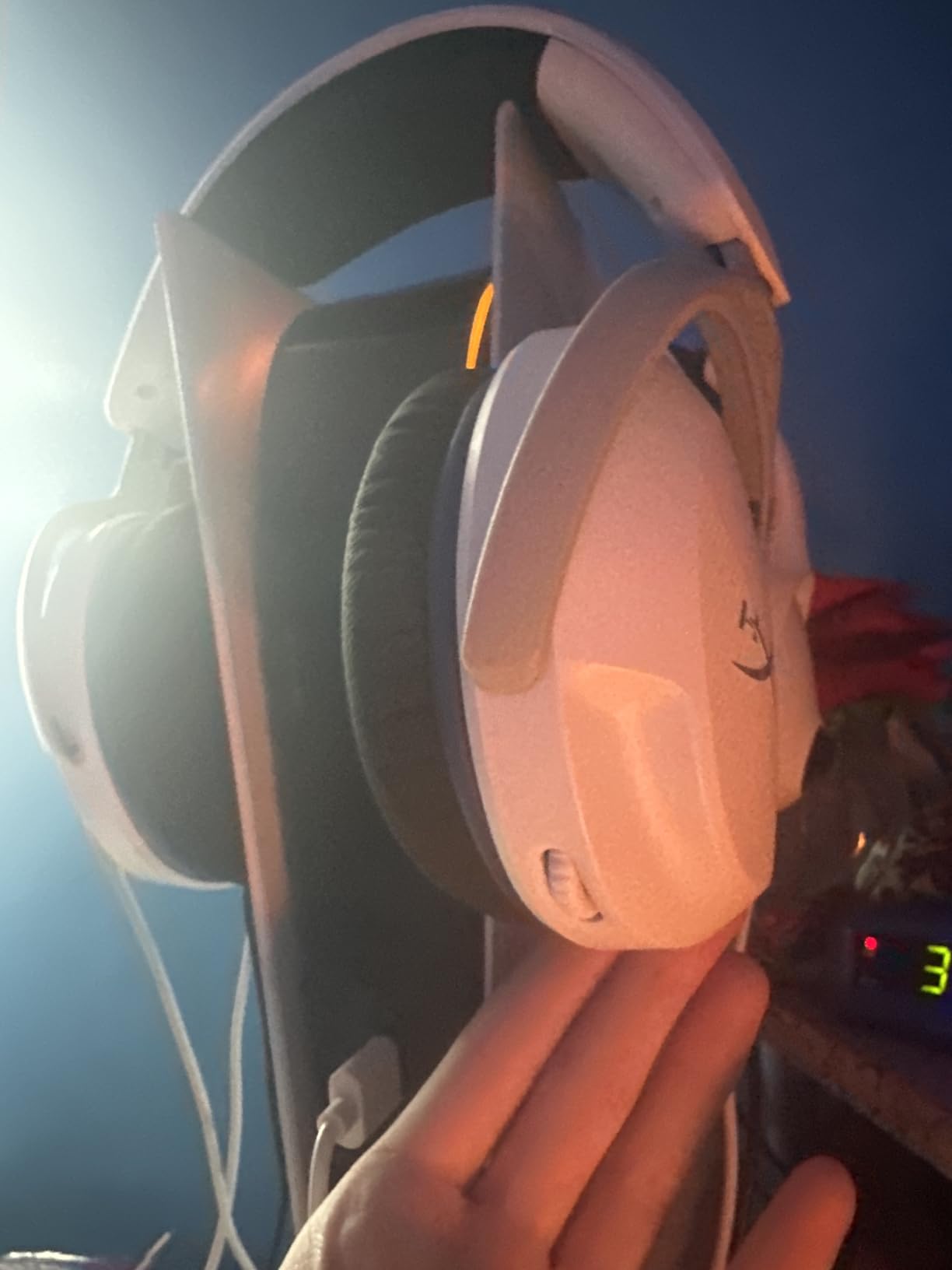 HyperX Cloud Stinger 2 Core - Gaming Headset for Playstation, Lightweight Over-Ear Headset with mic, Swivel-to-Mute Function, 40mm Drivers - Black customer photo 1