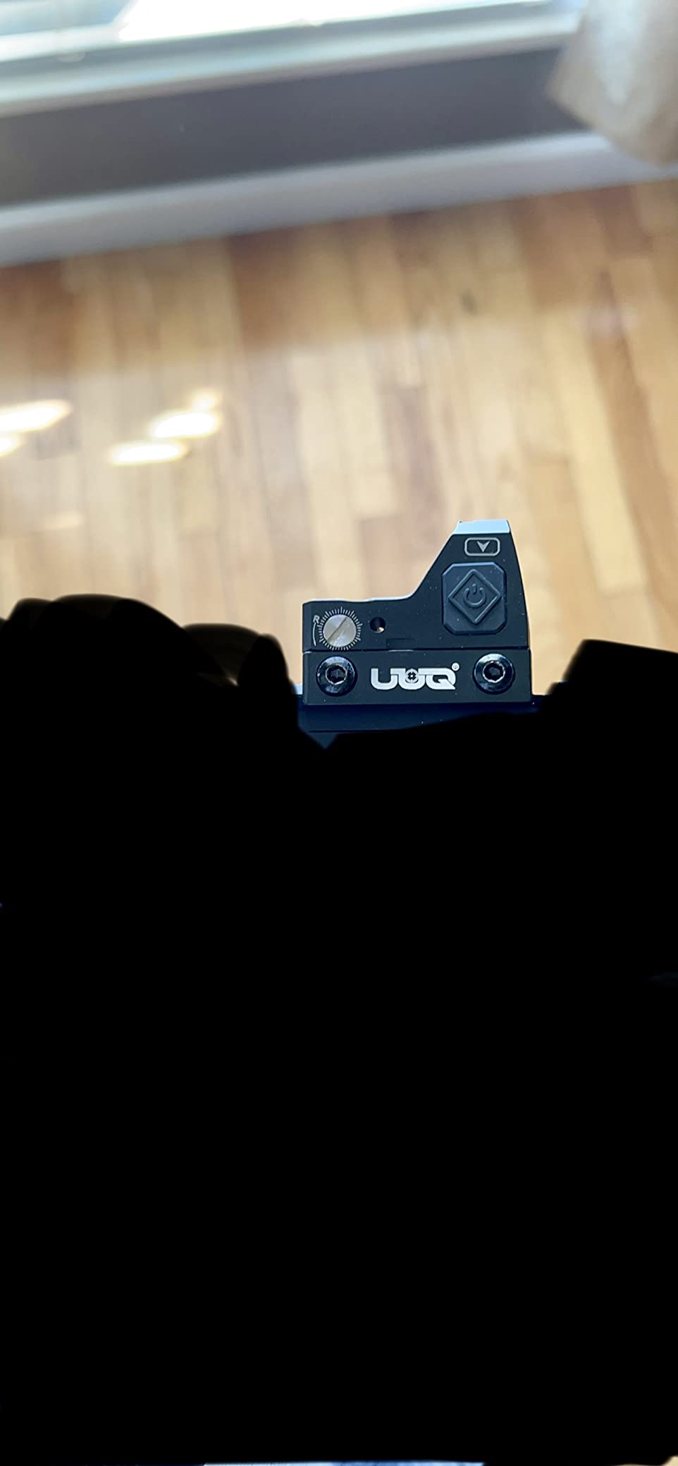 UUQ Mini Reflex Red Dot Sight Shake Awake Optic Sight for Rifles, Pistols and Shotguns 2MOA,12 Brightness Adjustment Red Dot Scope,Suitable for RMR or 20mm Picatinny/Weaver Rail… customer photo 2