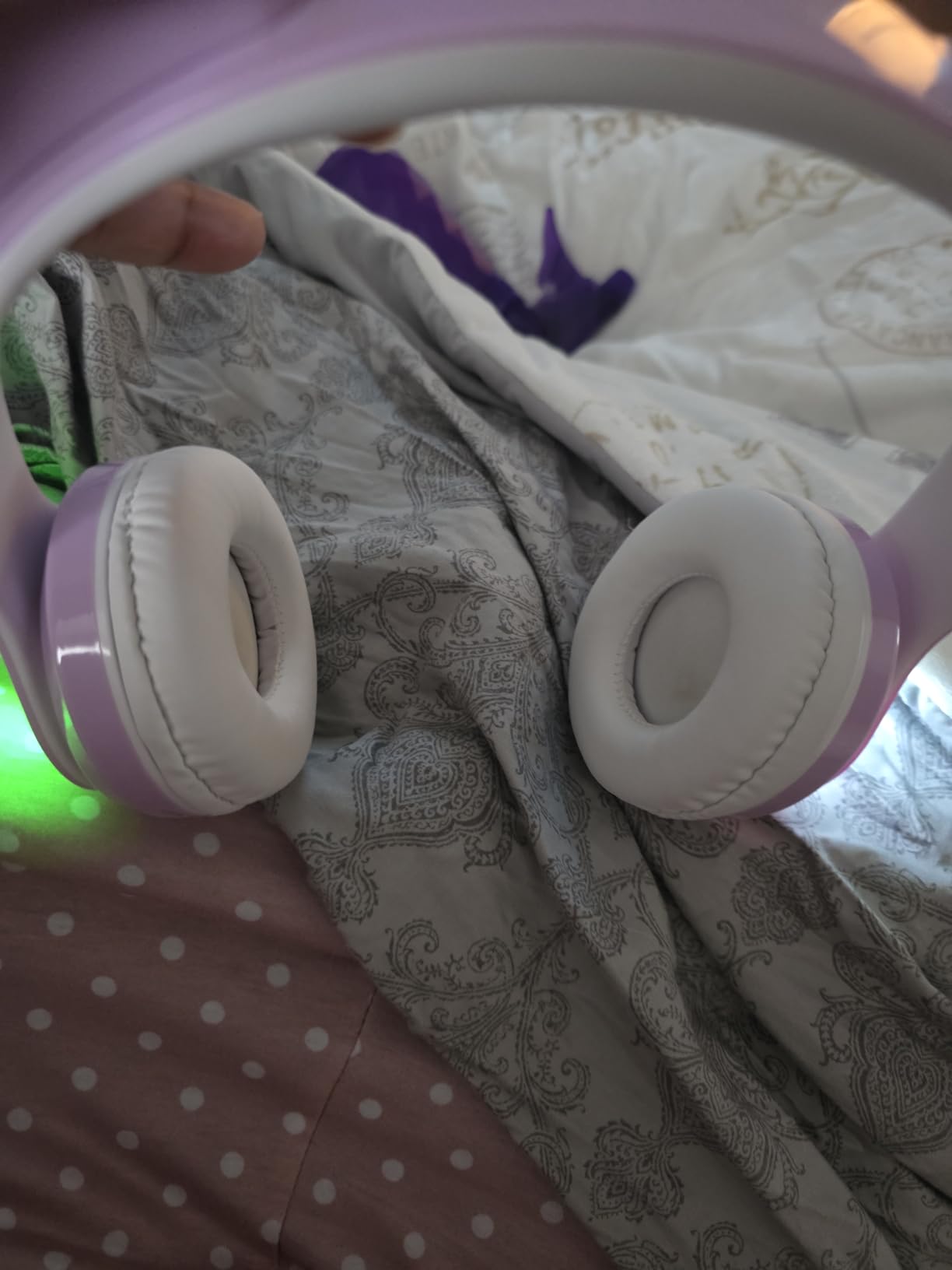 Kids Cat Ear Bluetooth Headphones, LED Light, Mic, Foldable customer photo 2