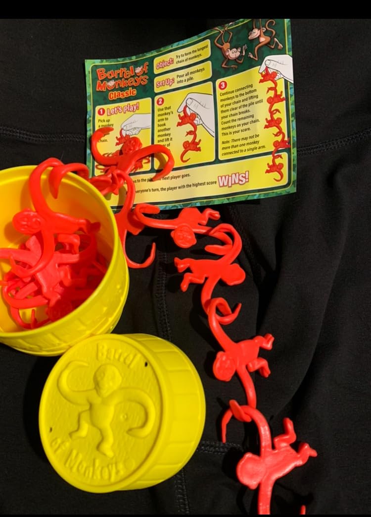 Spin Master Games Barrel of Monkeys Classic Linking & Balancing Kids Game customer photo 1