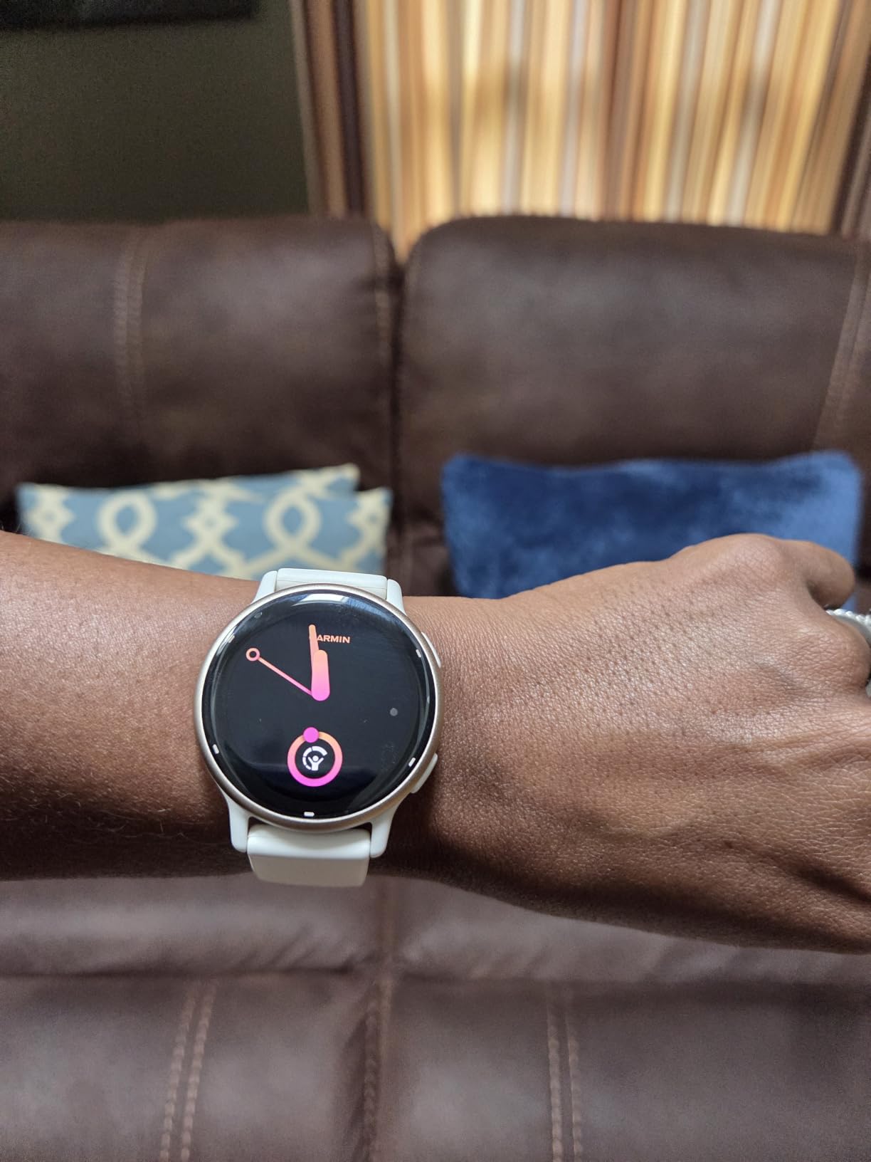 Garmin vívoactive® 5, Health & Fitness GPS Smartwatch, 42mm, Orchid customer photo 2