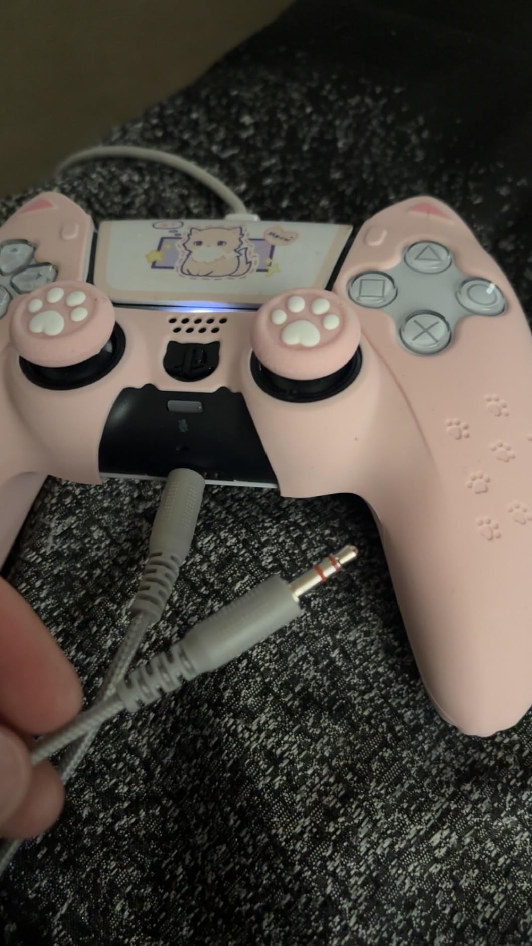 Lightweight Gaming Headset, RGB Lighting, Wired Over Ear Headphones with Mic for PC Laptop PS4 PS5 Switch, Stereo Surround Sound, Self-Adjusting Headband, Pink Cat Ear customer photo 2