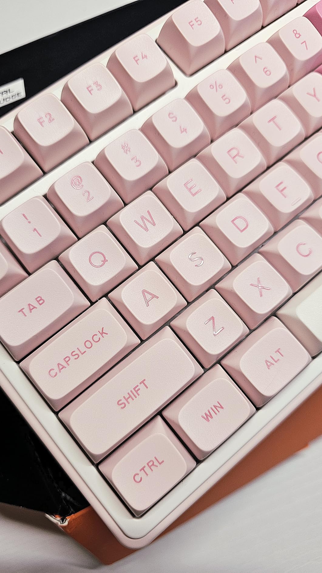 RK ROYAL KLUDGE R75 Mechanical Keyboard Wired with Volume Knob, 75% Keyboard Gasket Mounted, RGB Backlit, Creamy Keyboard with MDA Profile, PBT Keycaps, Hot Swappable Pre-lubed Tactile Switch customer photo 2