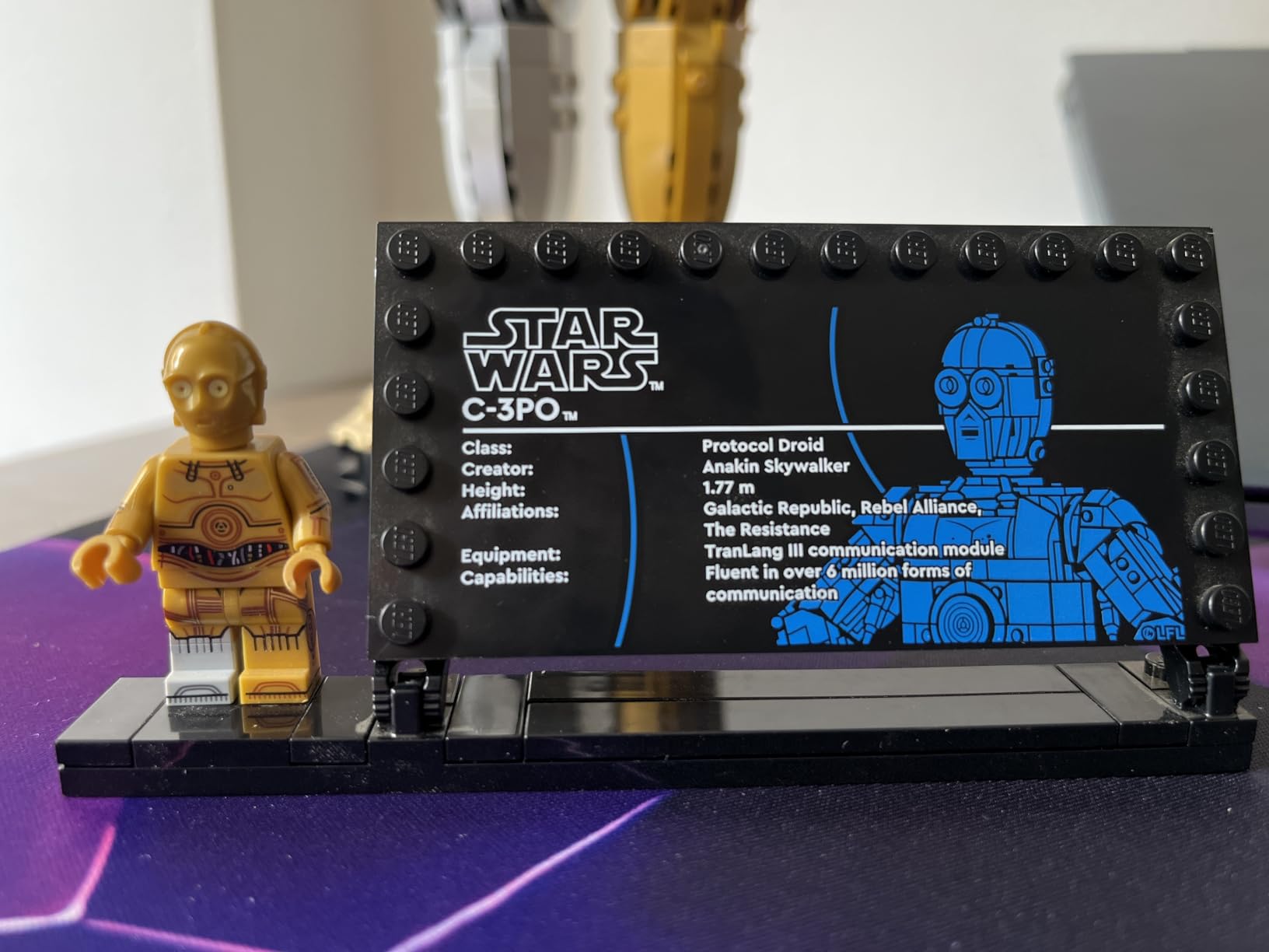 C-3PO Droid Figure 75398 customer photo 1