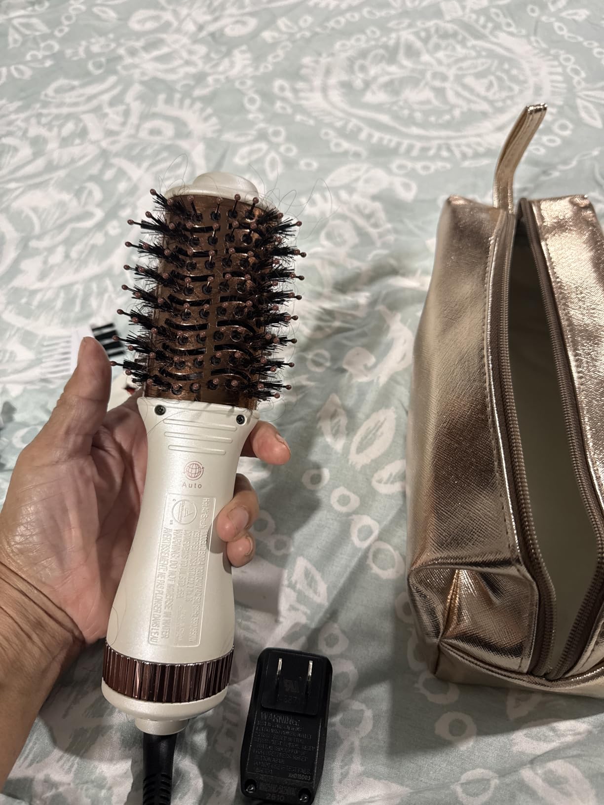 Dual Voltage Travel Blow Dryer Brush in one, Hair Trends Mini Hot Air Brush customer photo 1