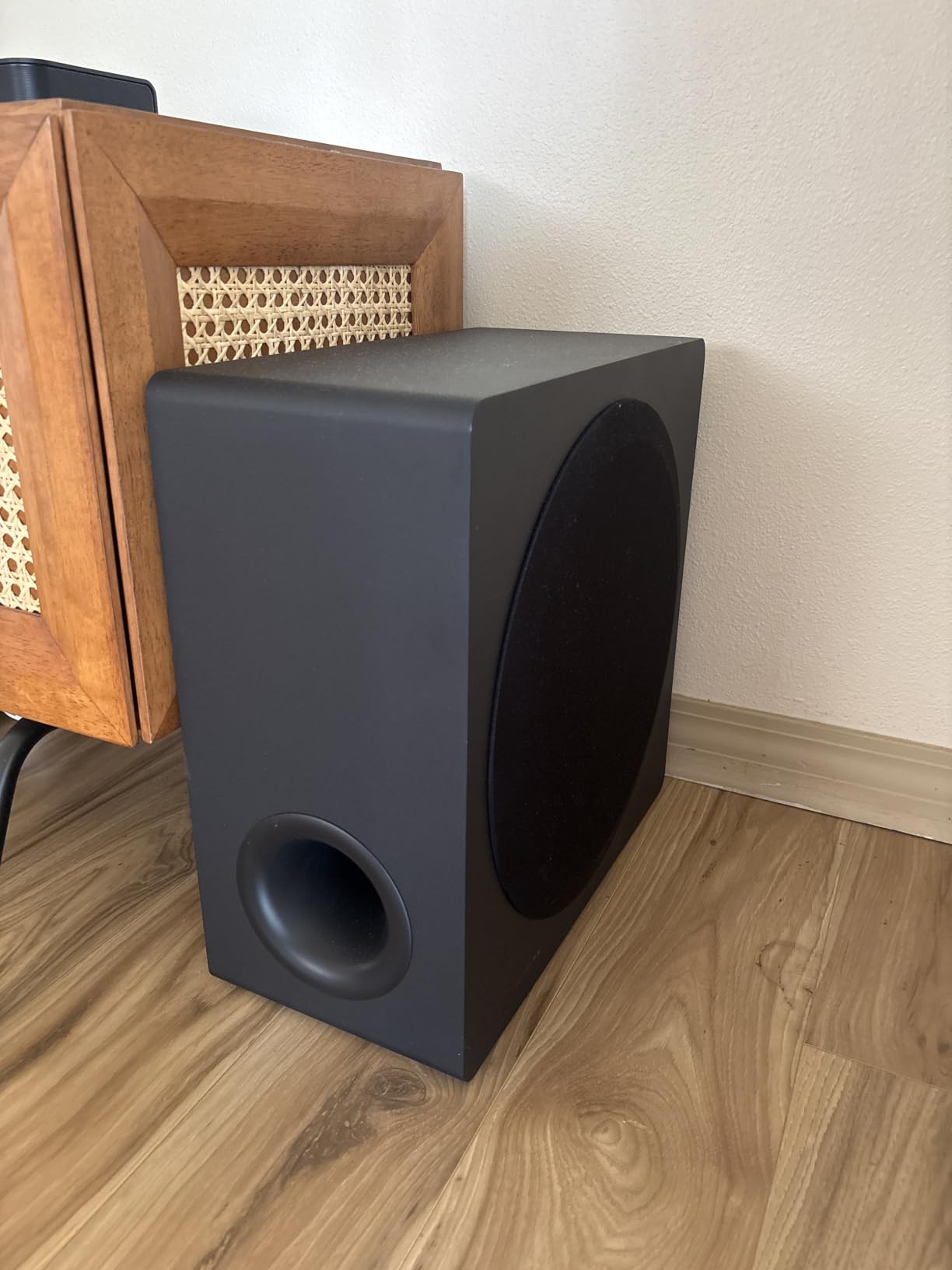 LG S95TR 9.1.5 ch Home Theater Soundbar with Dolby Atmos and Rear Speakers customer photo 2