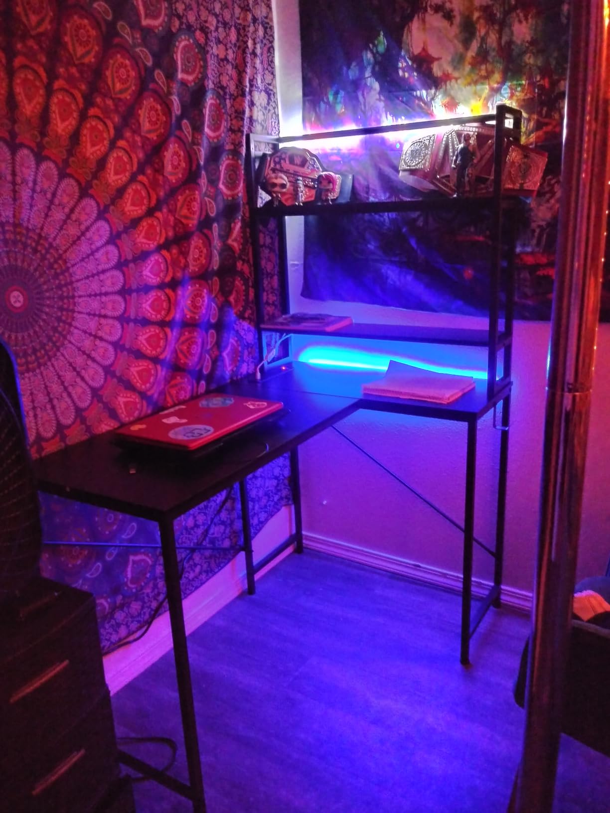 SEDETA L Shaped Gaming Desk, Reversible 45.3” Small Corner Desk with Power Outlet and LED Lights, Corner Gaming Desk with Storage Shelves, Hooks for Small Space, Black customer photo 2