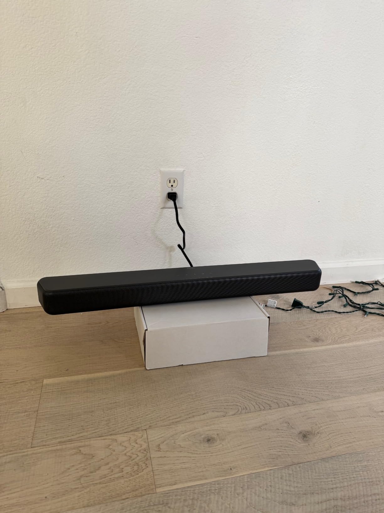 Philips B5109 2.0 Channel Bluetooth Soundbar - HDMI ARC, Dolby Digital Plus, DTS Virtual:X, Roku TV Ready, 120W Max Power, Dark Grey customer photo 1